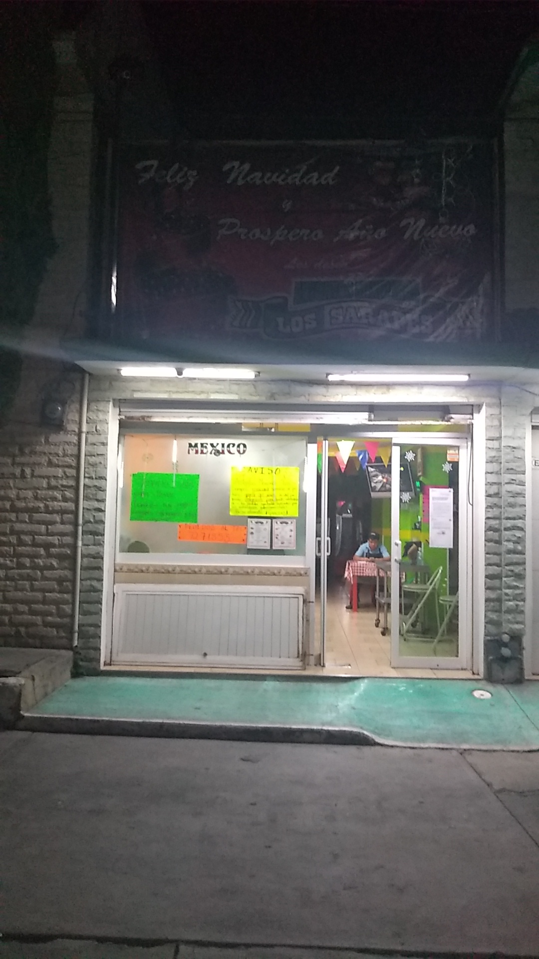 Los Sarapes image 10