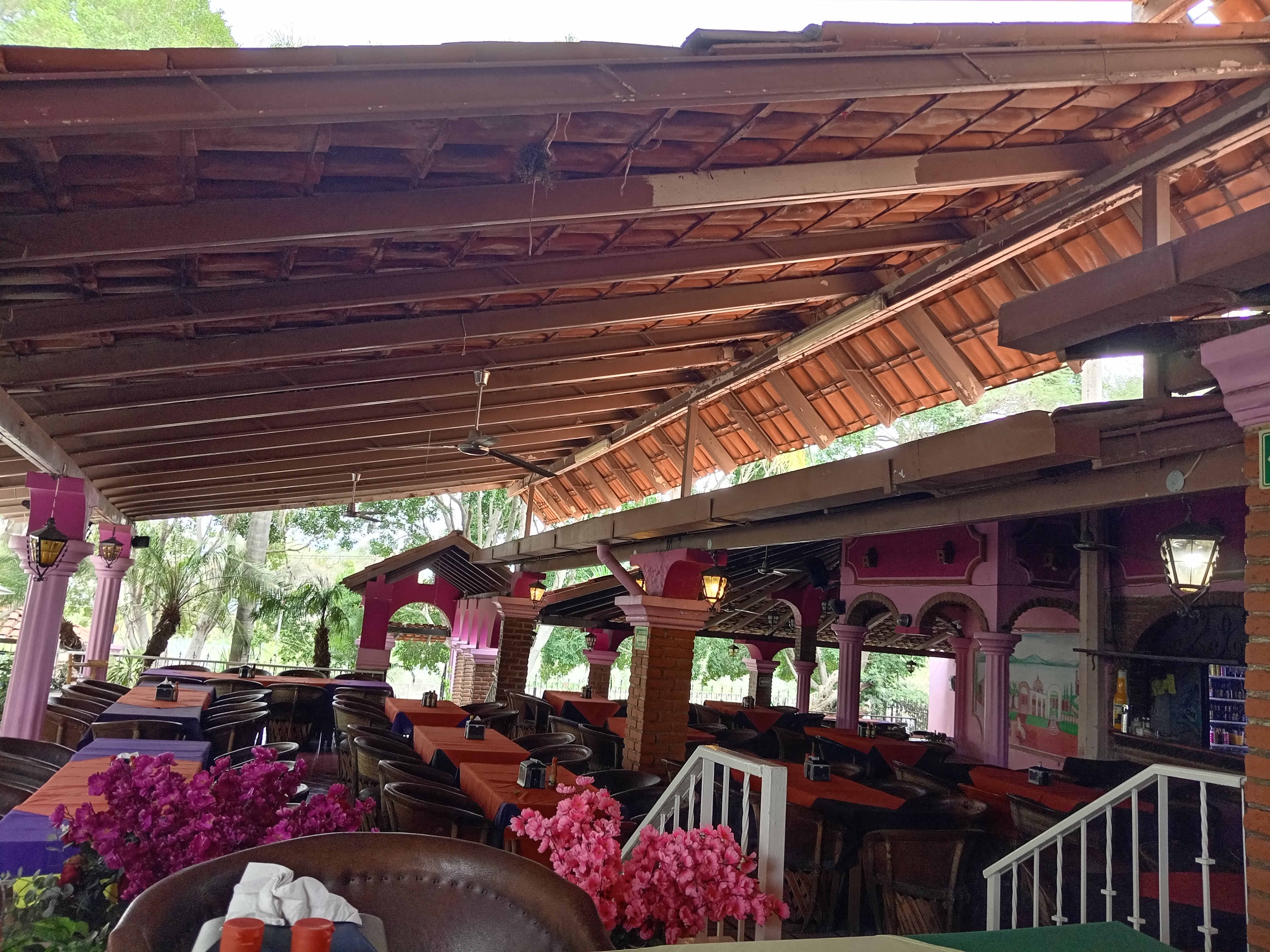 Restaurante Hacienda Bugambilias image 1