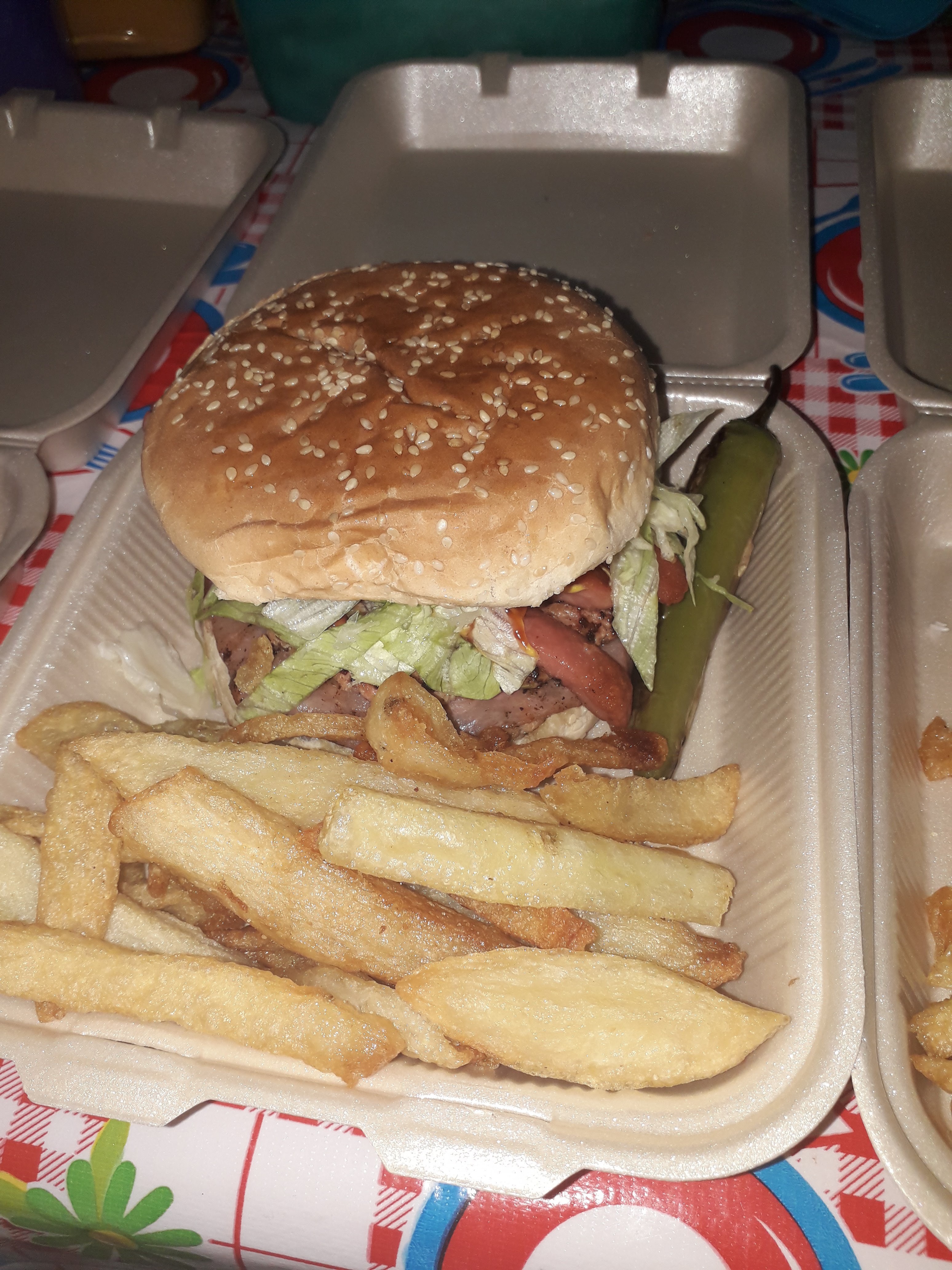 Vero's Burger's image 1