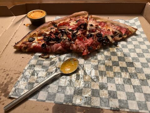 Il Castello Pizzeria image 3