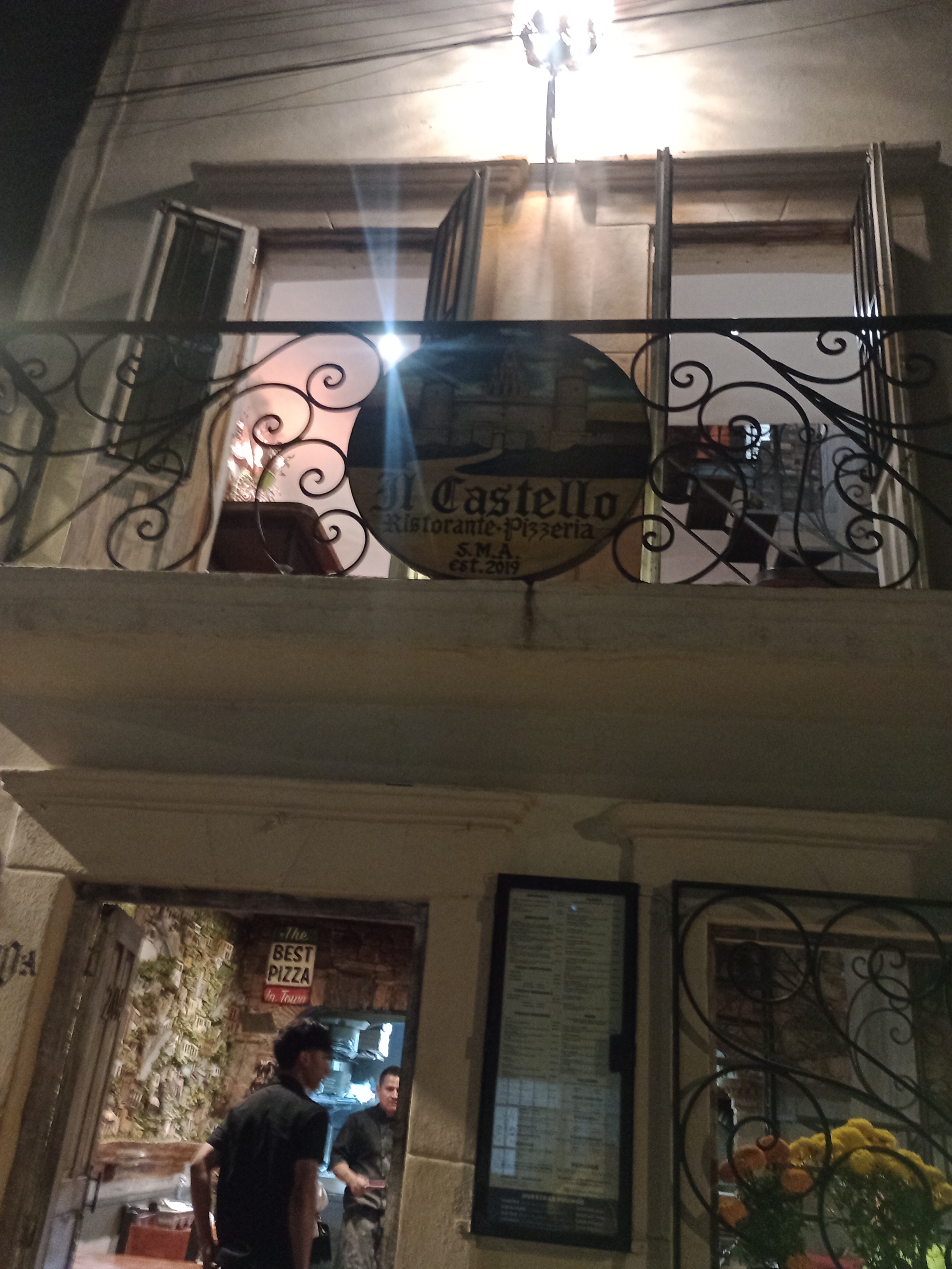 Il Castello Pizzeria image 7