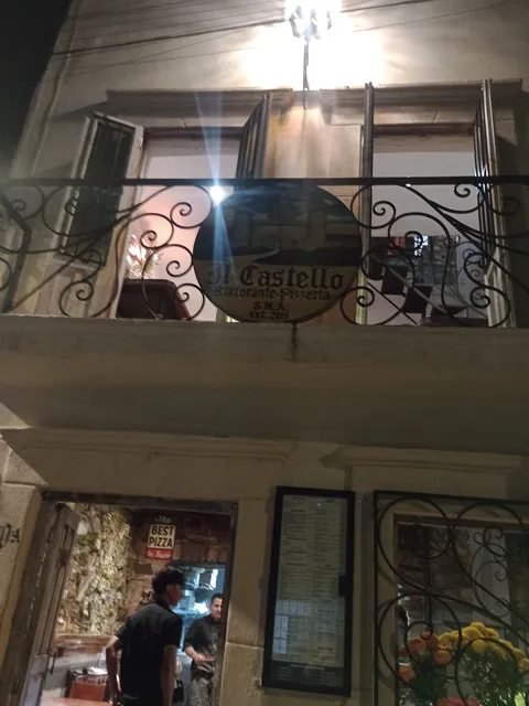 Il Castello Pizzeria image 7