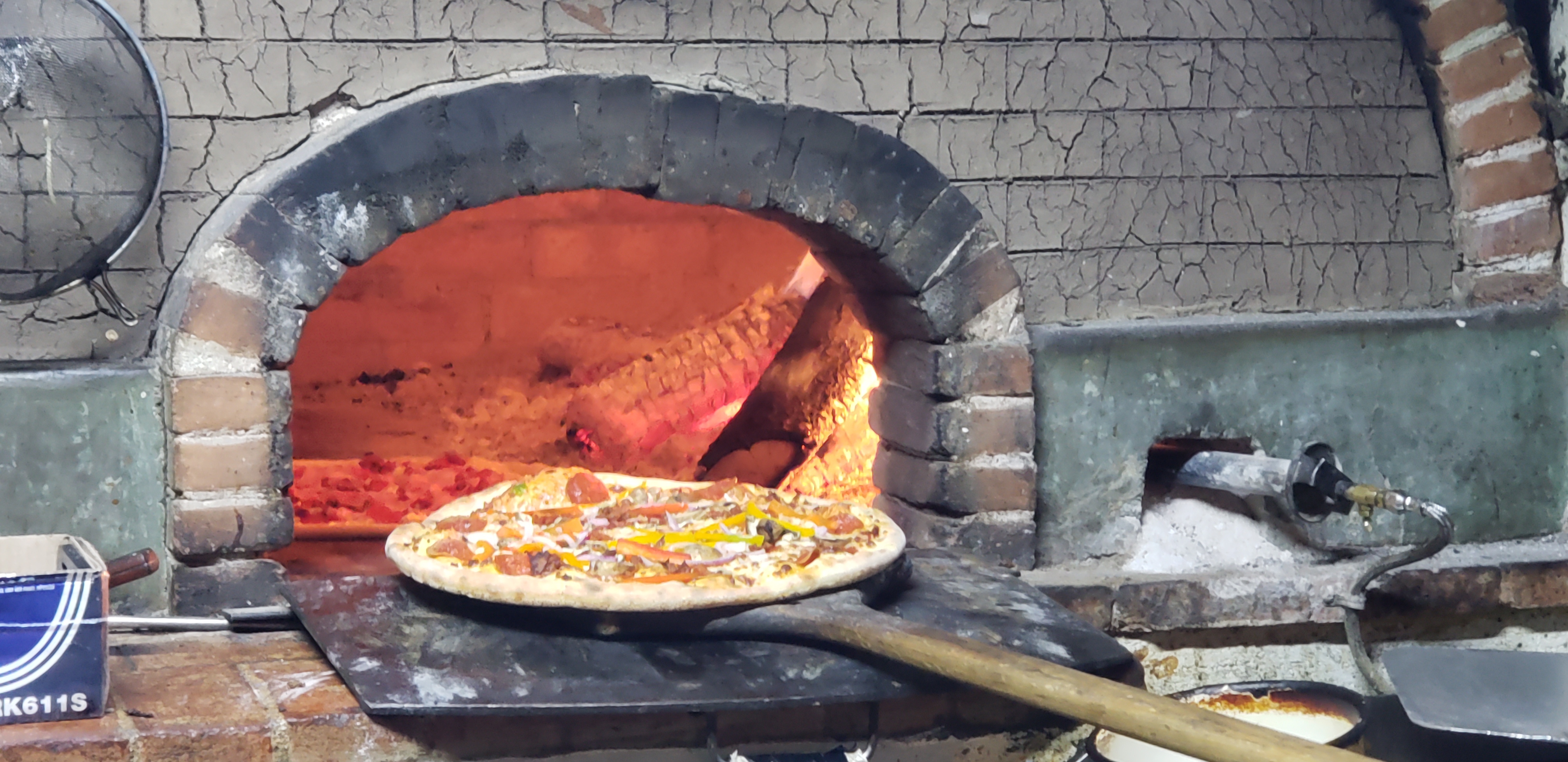 Il Castello Pizzeria image 9