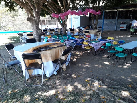 ALBERCAS EL PROGRESO image 1