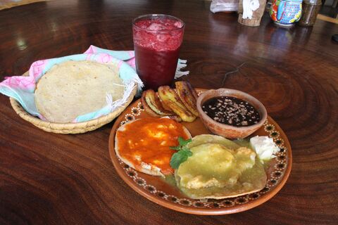 Restaurante "El Bosquecito" image 6