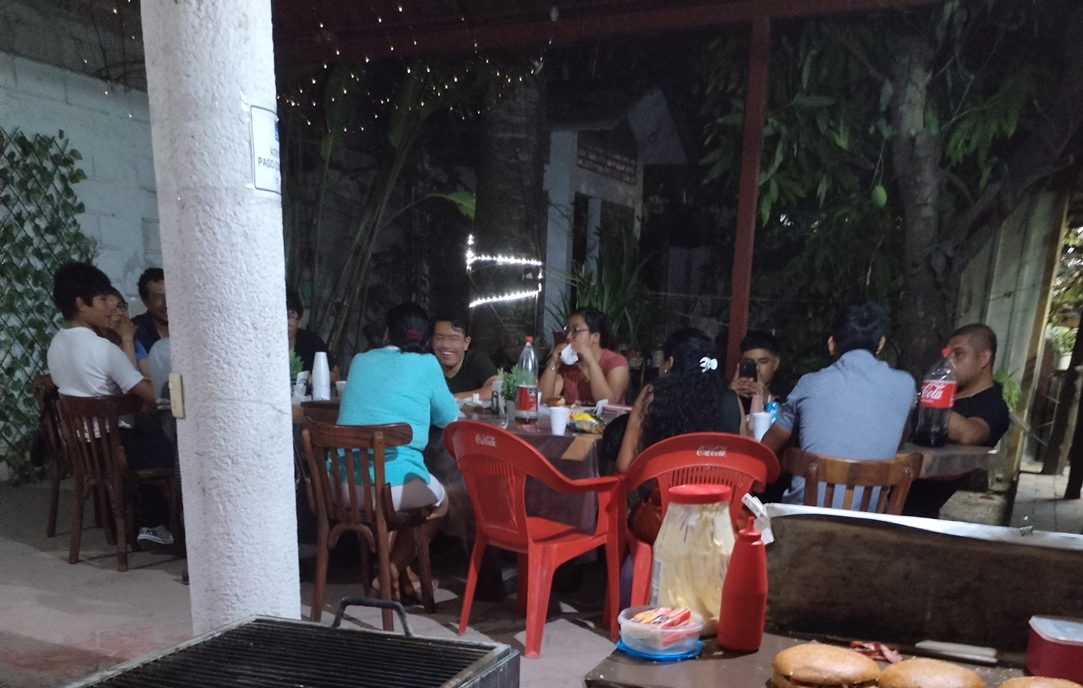 Hamburguesas Charly's image 8