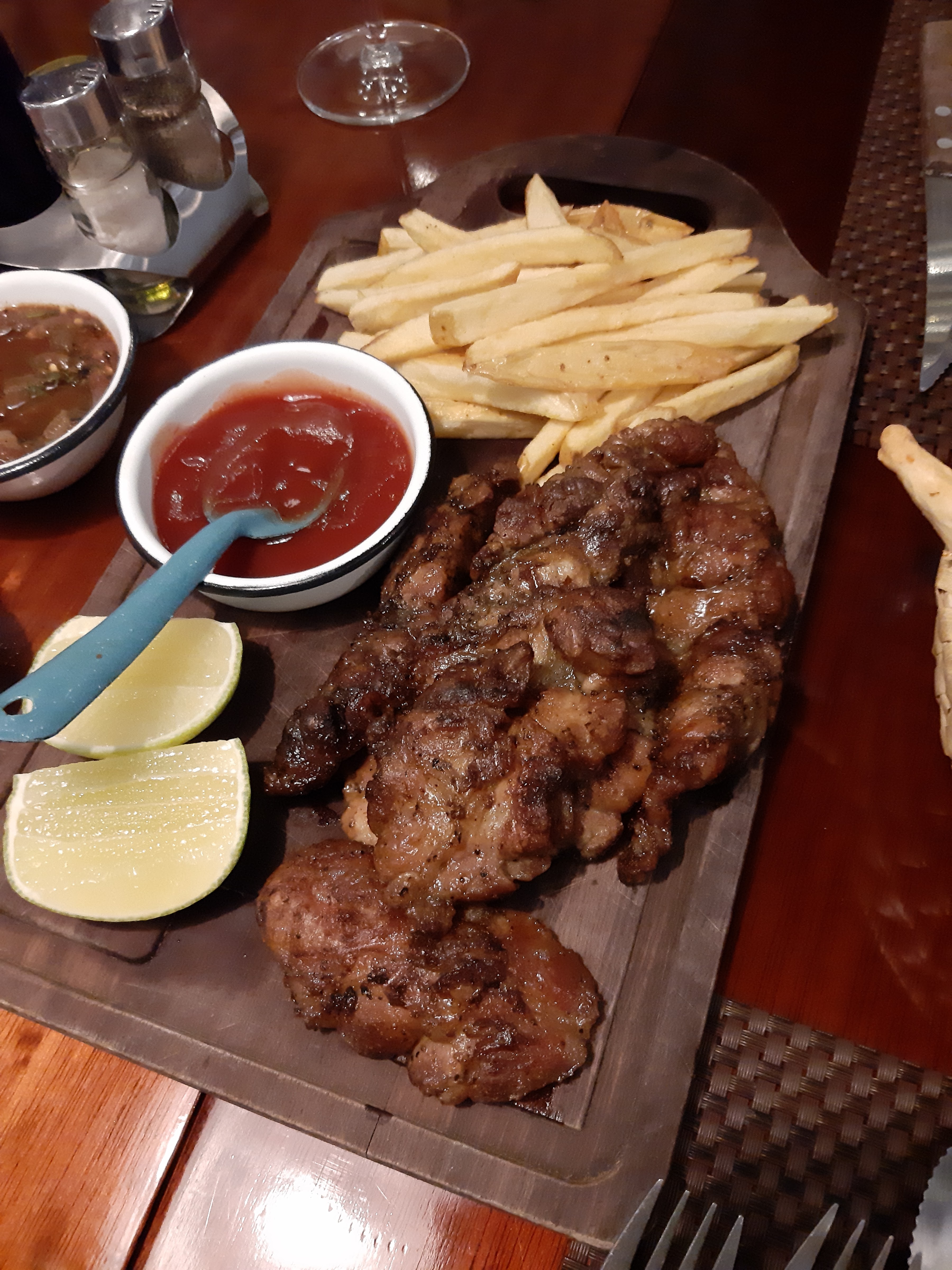 Restaurante La Porota Parrilla Argentina image 8