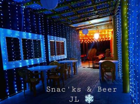 Snac'ks & Beer JL image 3