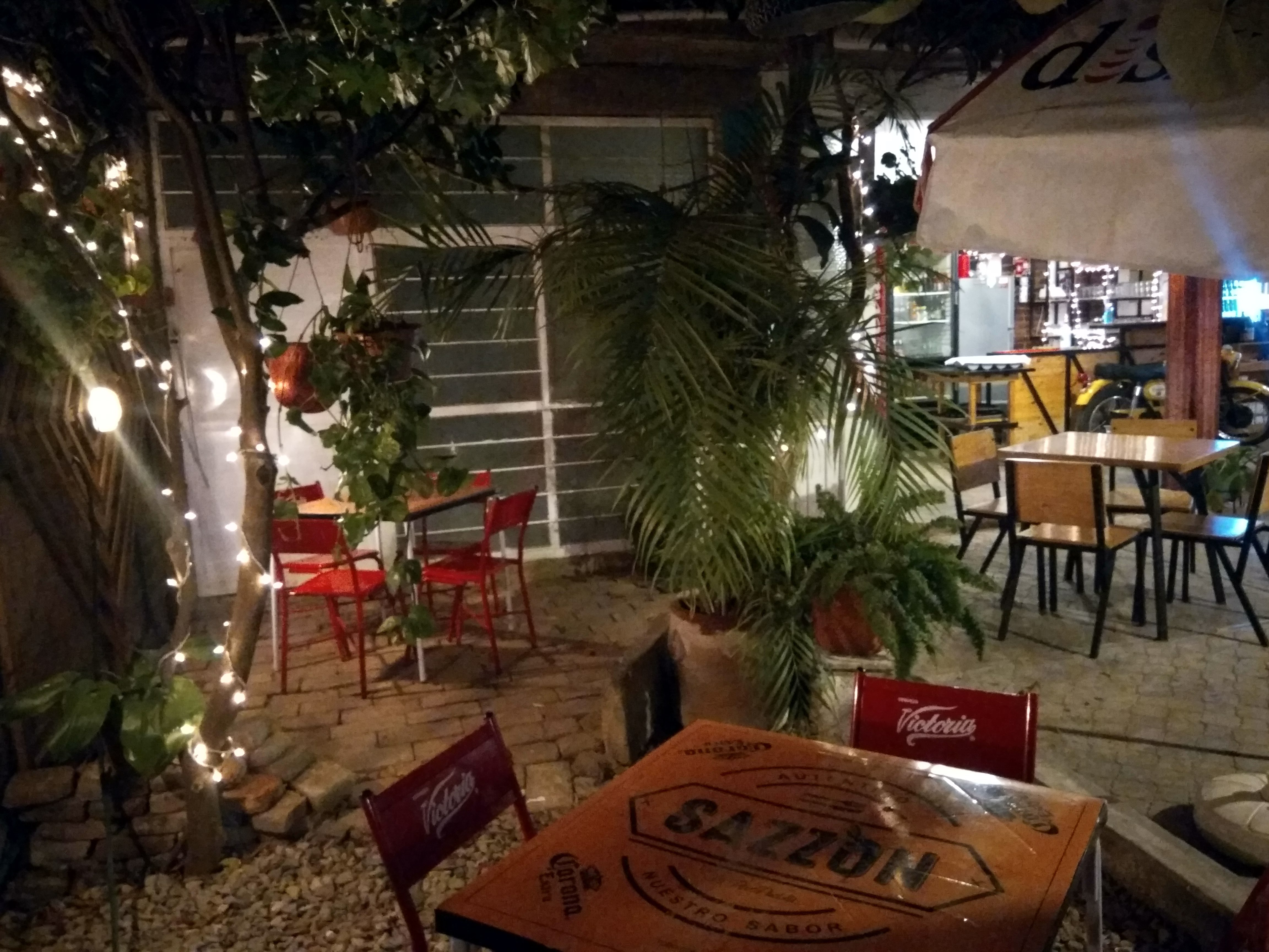 SAZZON RESTAURANTE image 1