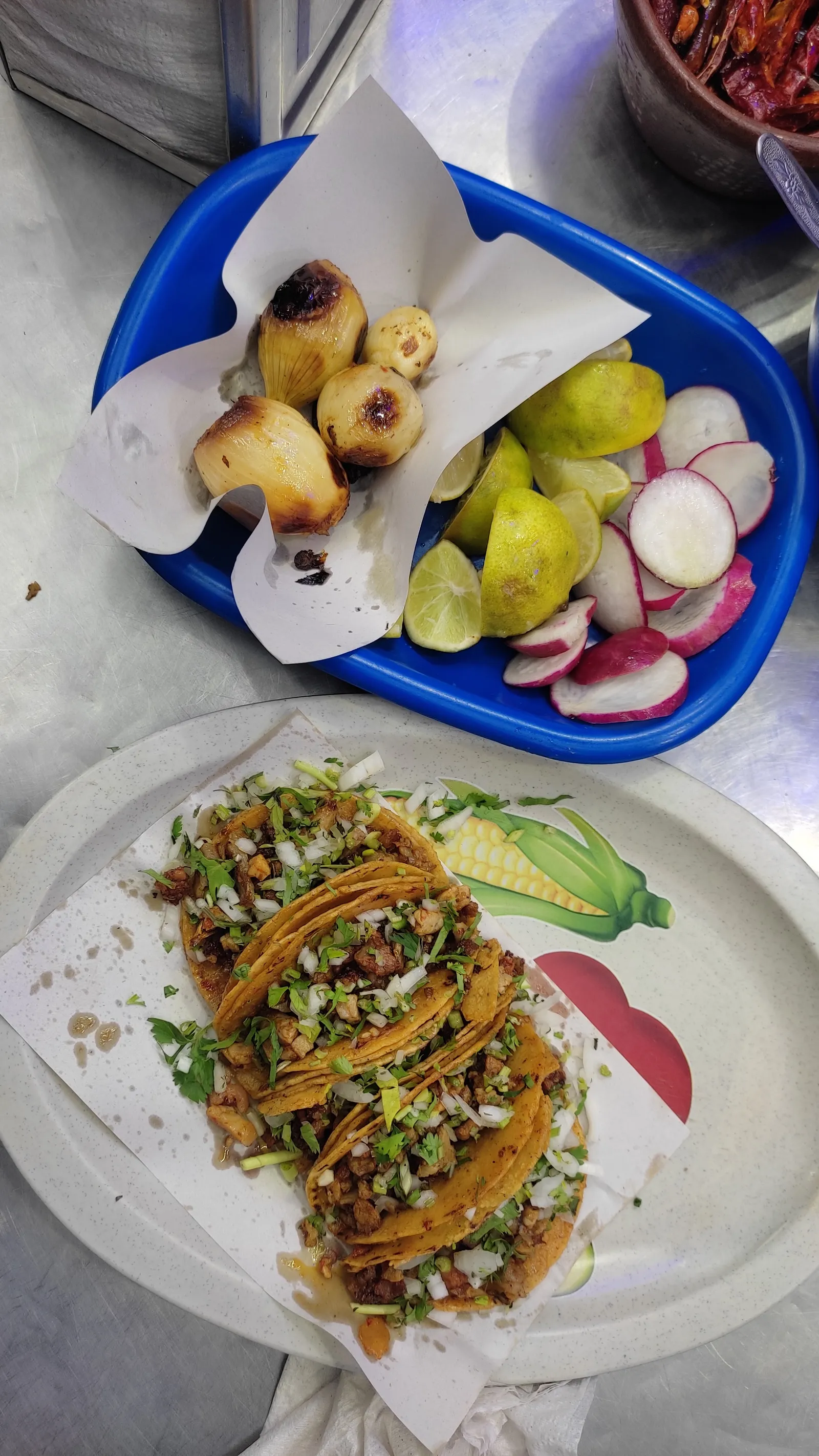 Super taquería La Sanandreseña image 6