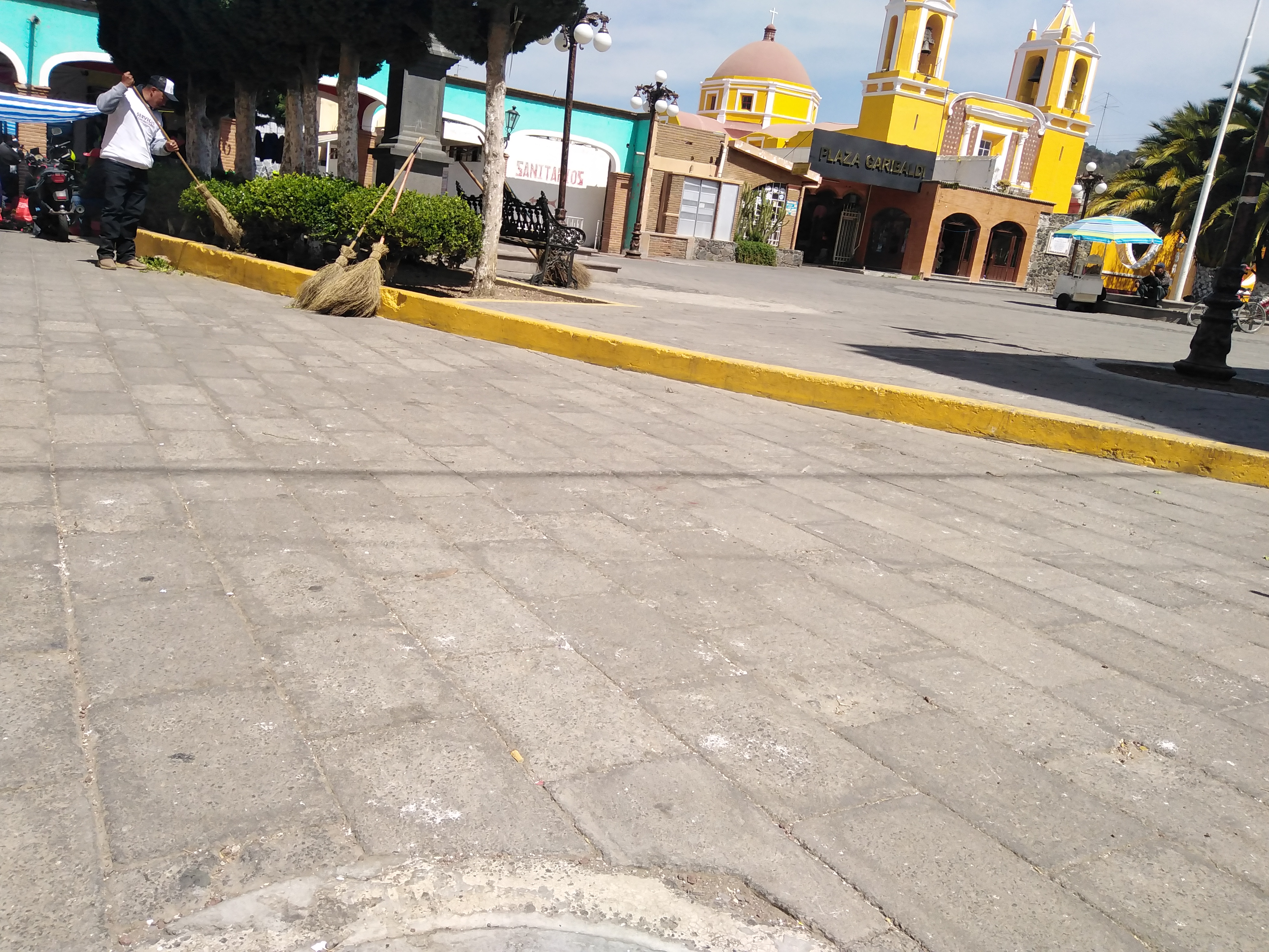 Moloteria y Antojitos Kairos image 6