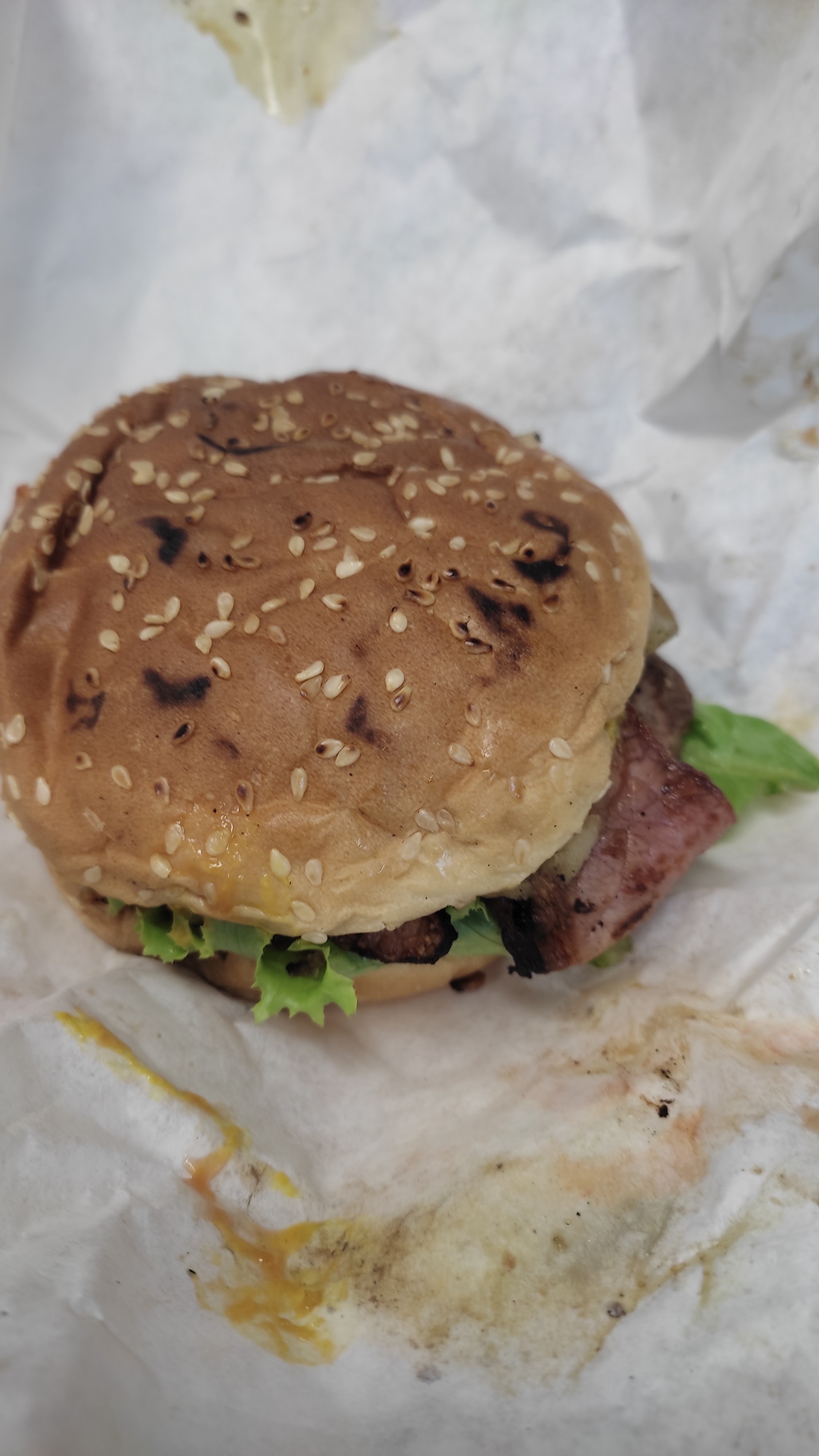 Hamburguesas al carbón “Las banquitas” image 4