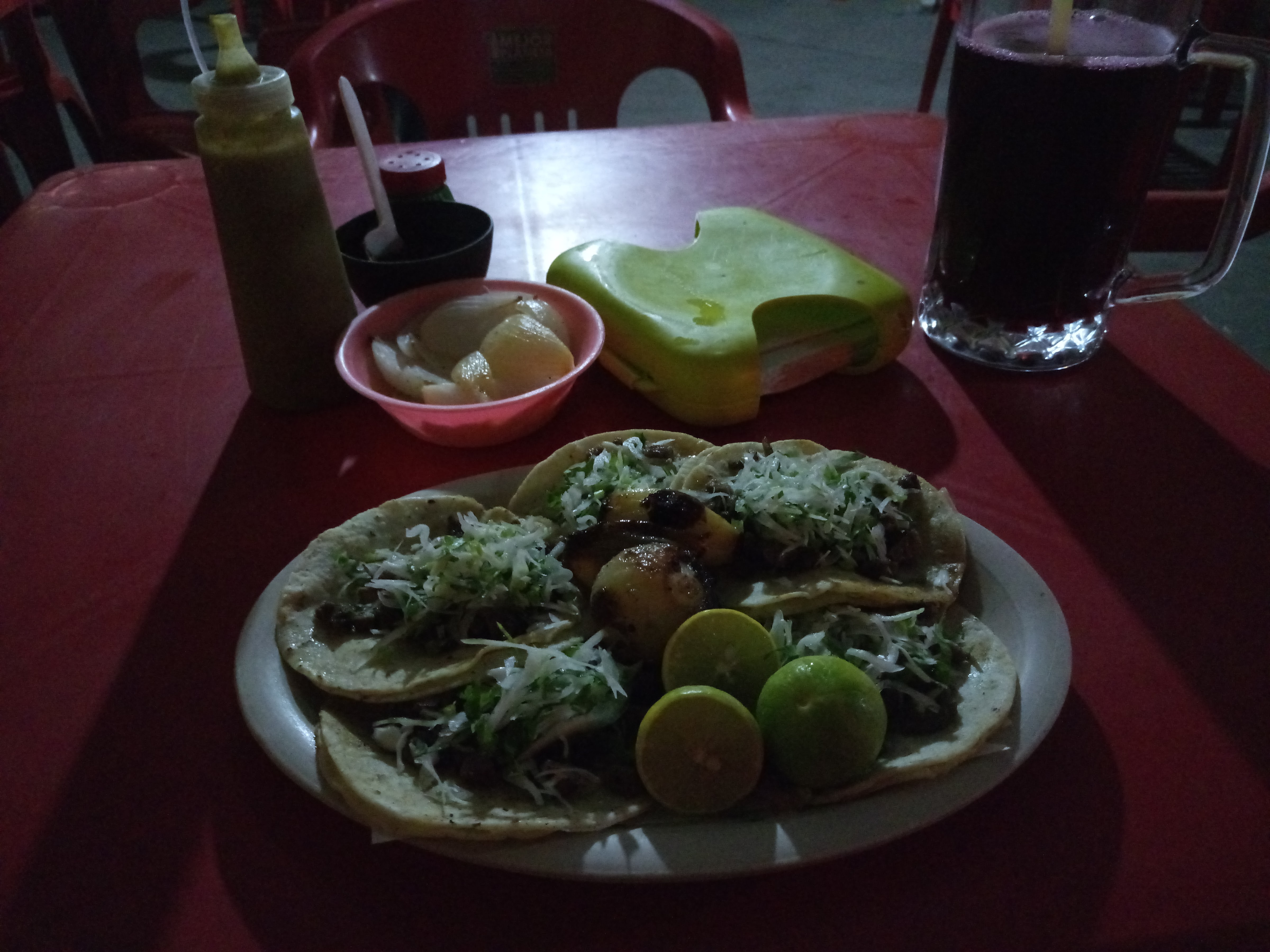 Tlayudas y Tacos Jonathan image 4