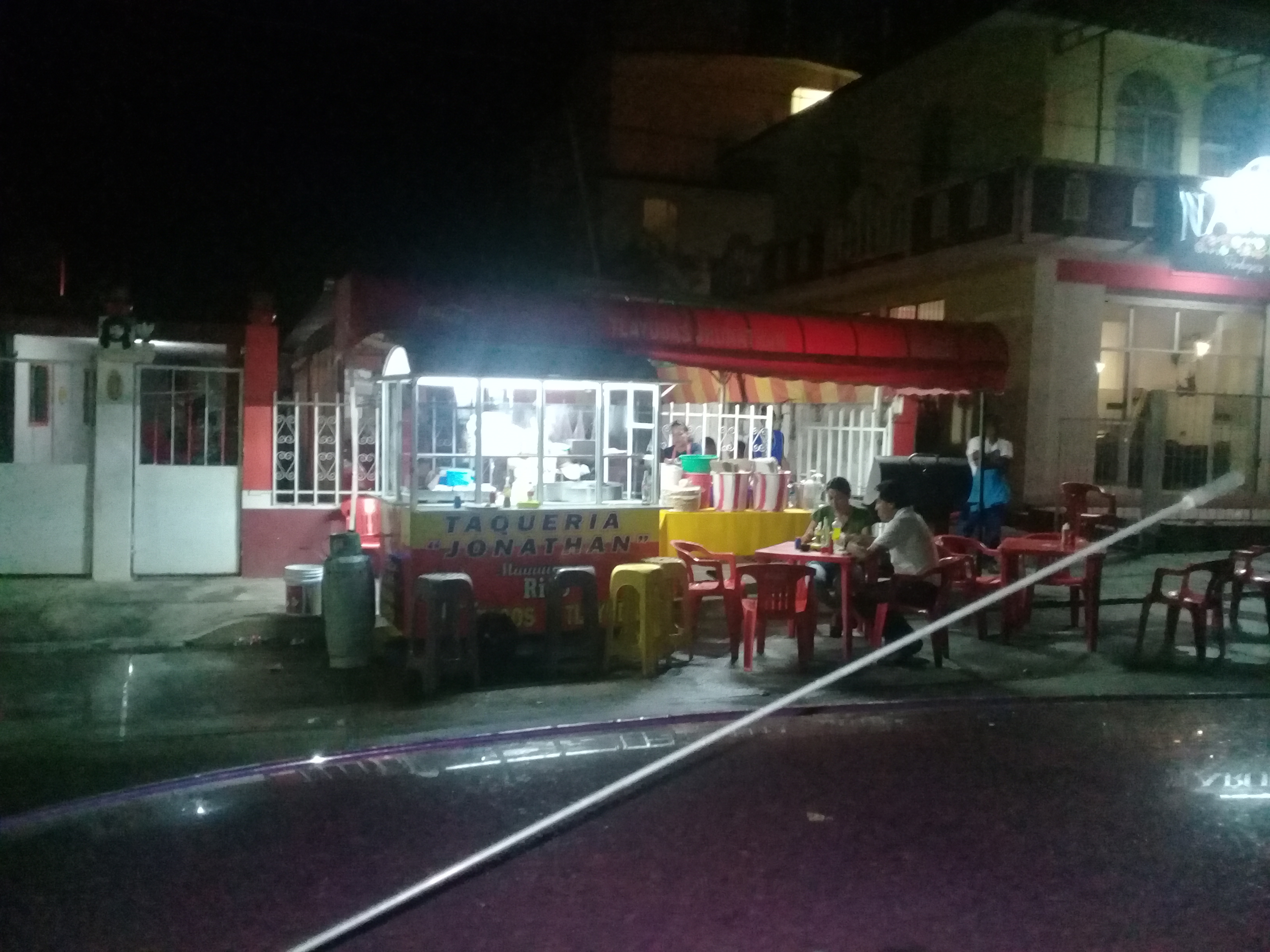 Tlayudas y Tacos Jonathan image 8