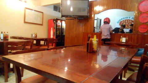 Giorgio's Pizza image 3