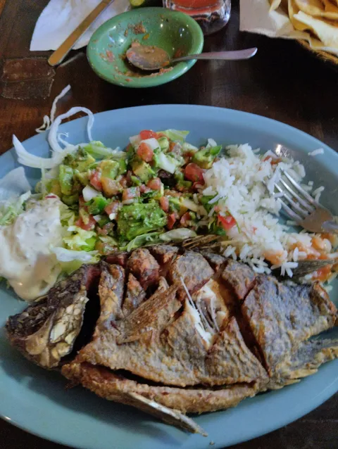 Restaurant Newport Colón-Bernal (mariscos) image 7