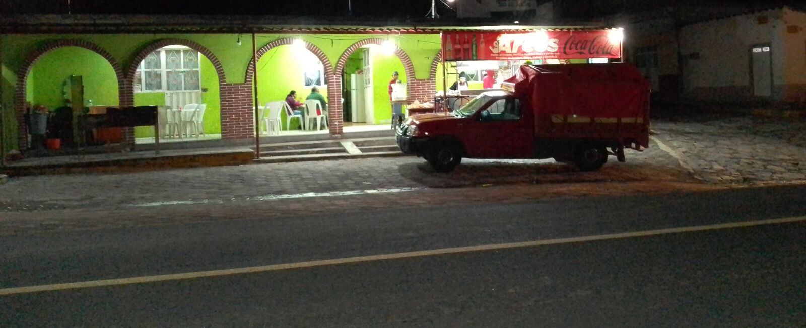Taquería Los Arcos - ¨El auténtico sabor de la mixteca poblana¨ image 3