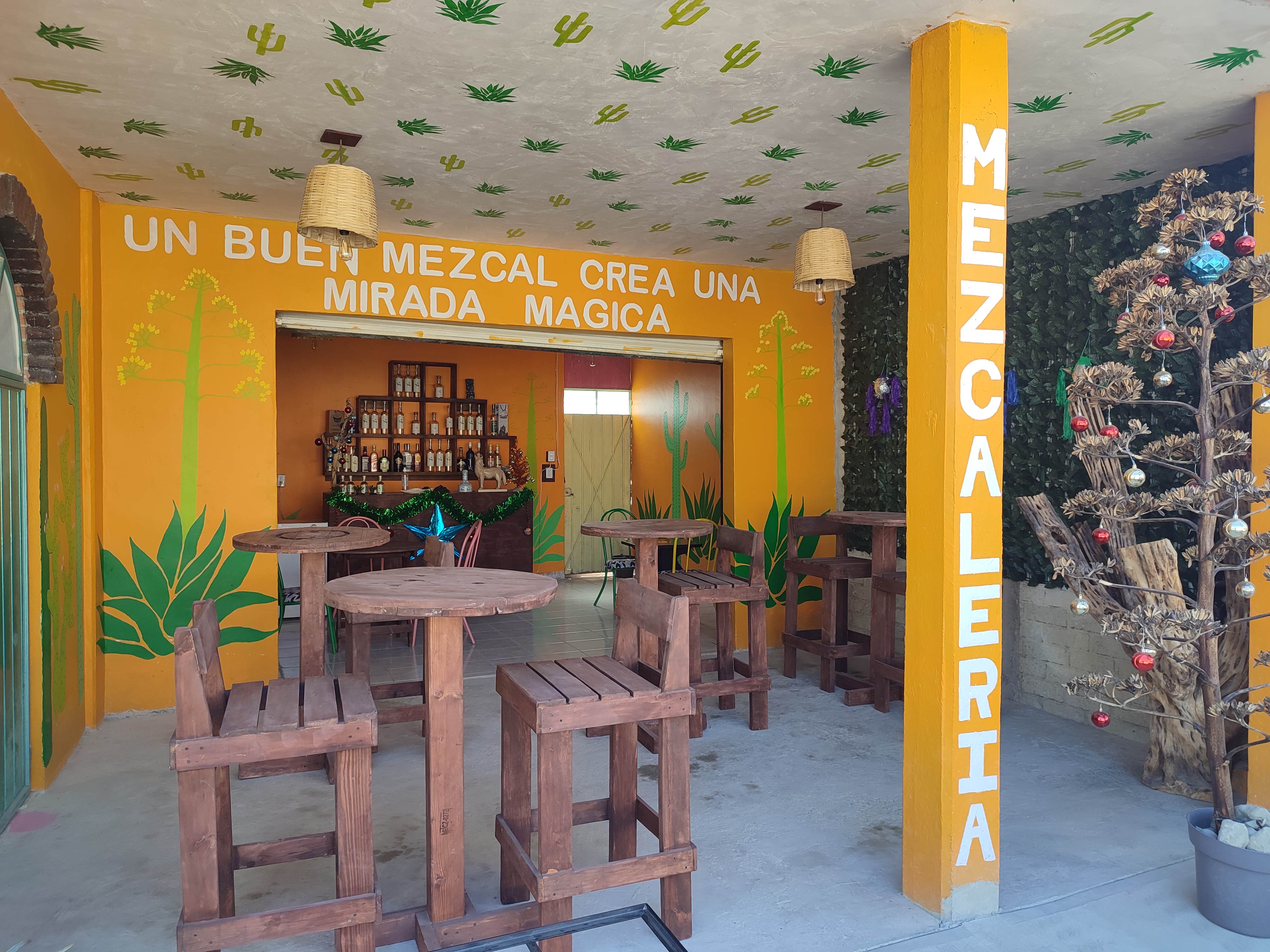 Mezcaleria La Plaza del Coyote 🐺 image 1
