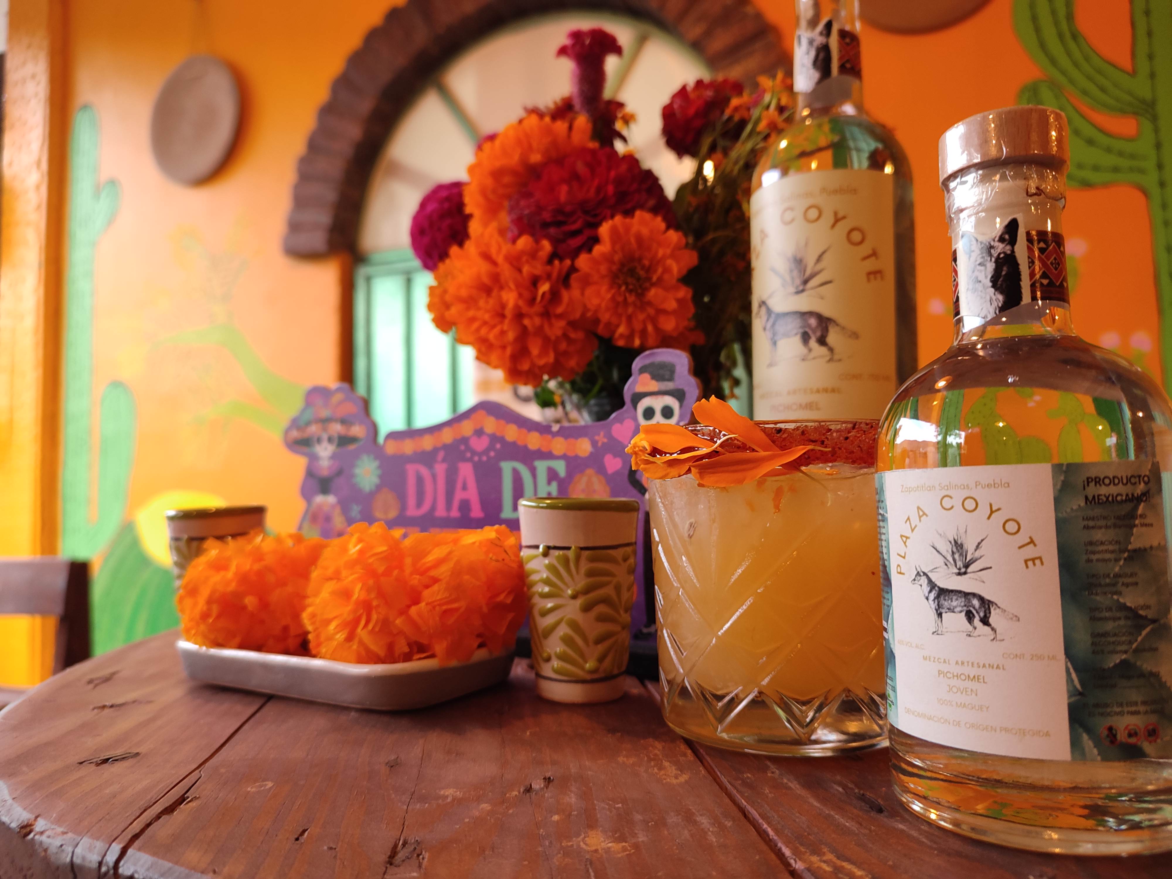Mezcaleria La Plaza del Coyote 🐺 image 5