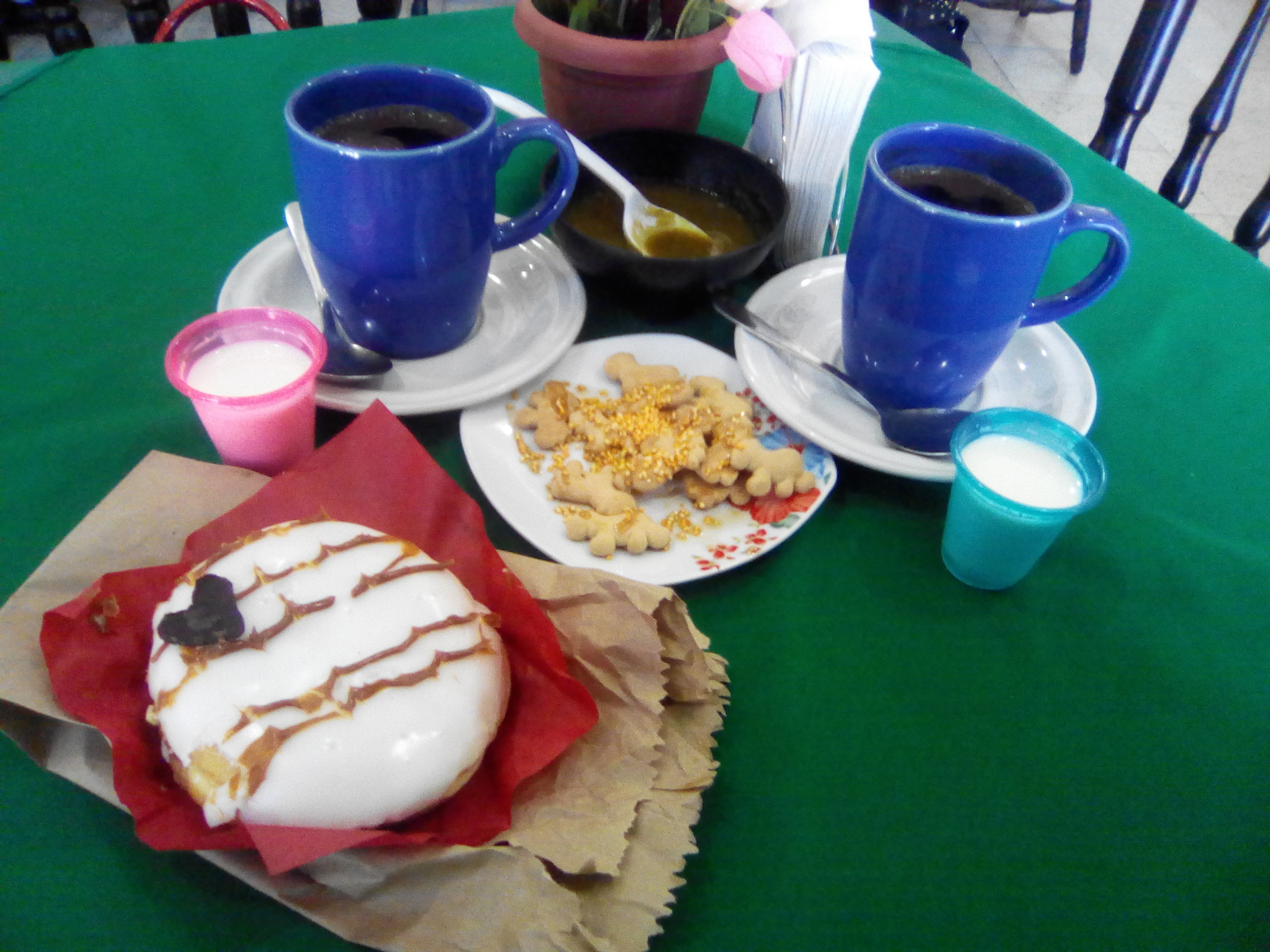 El Gallito Centro image 9