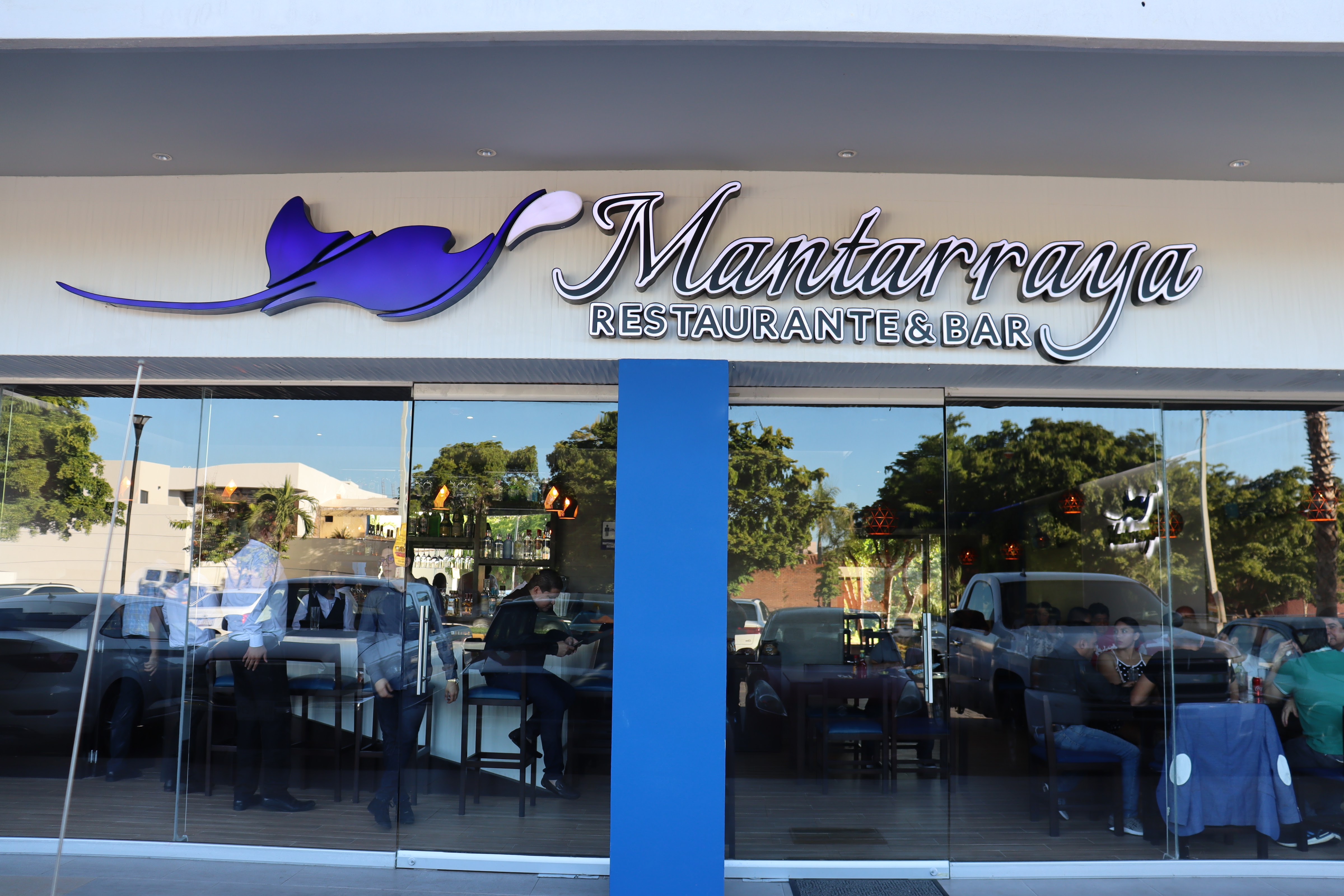 Mantarraya Restaurante & Bar image 1