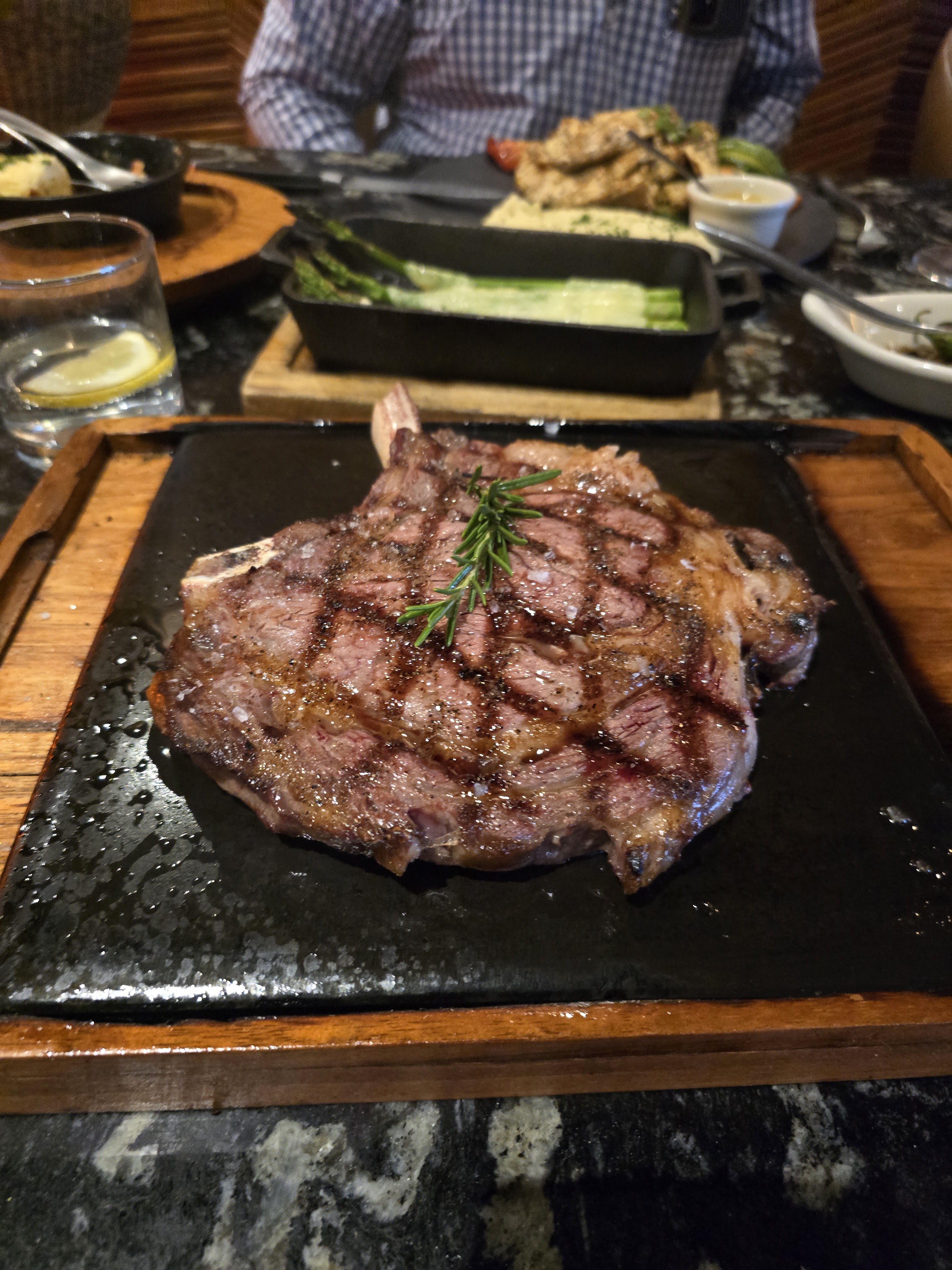 Entre Fuegos image 4