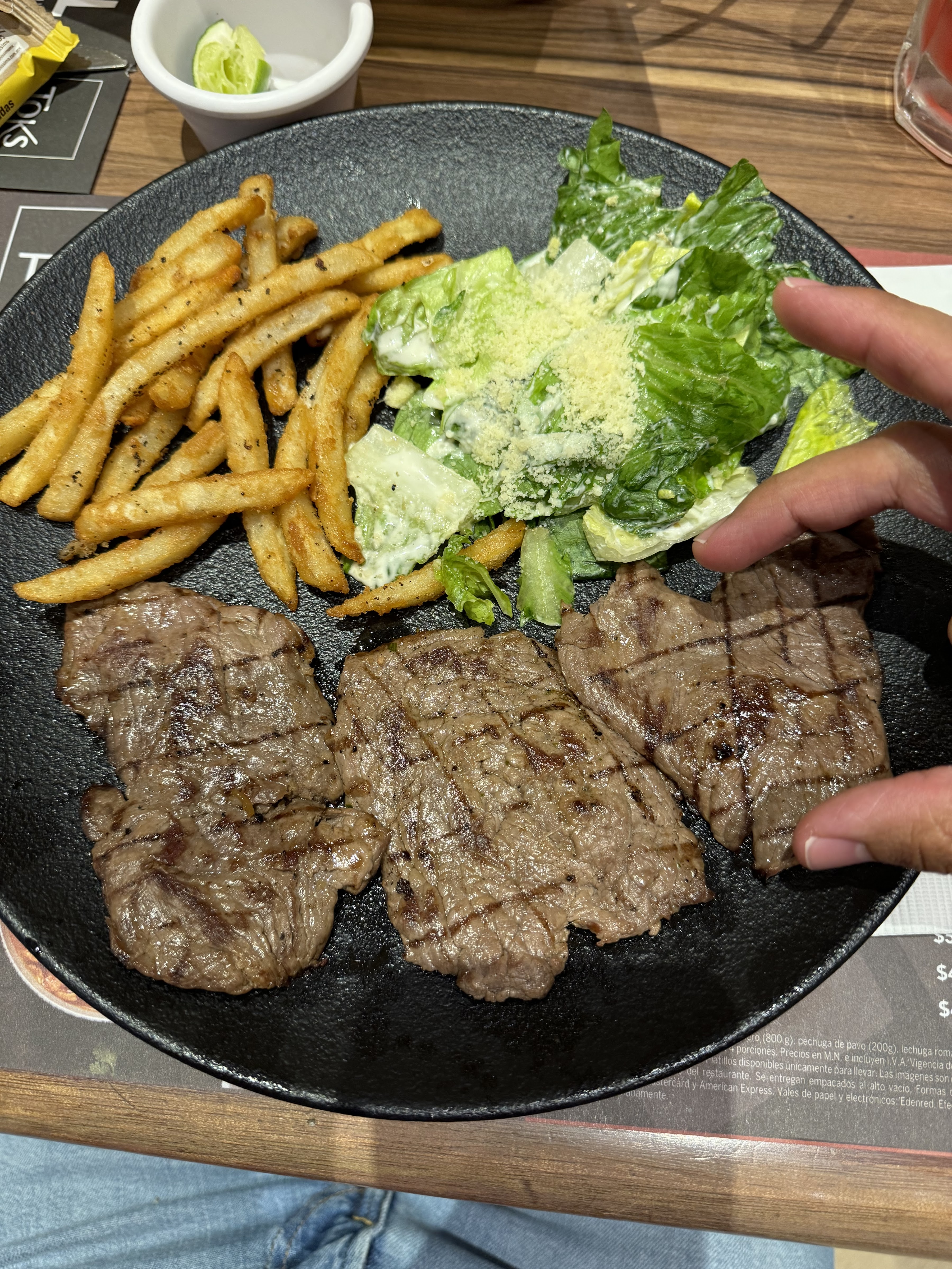 Toks Lomas Verdes image 7