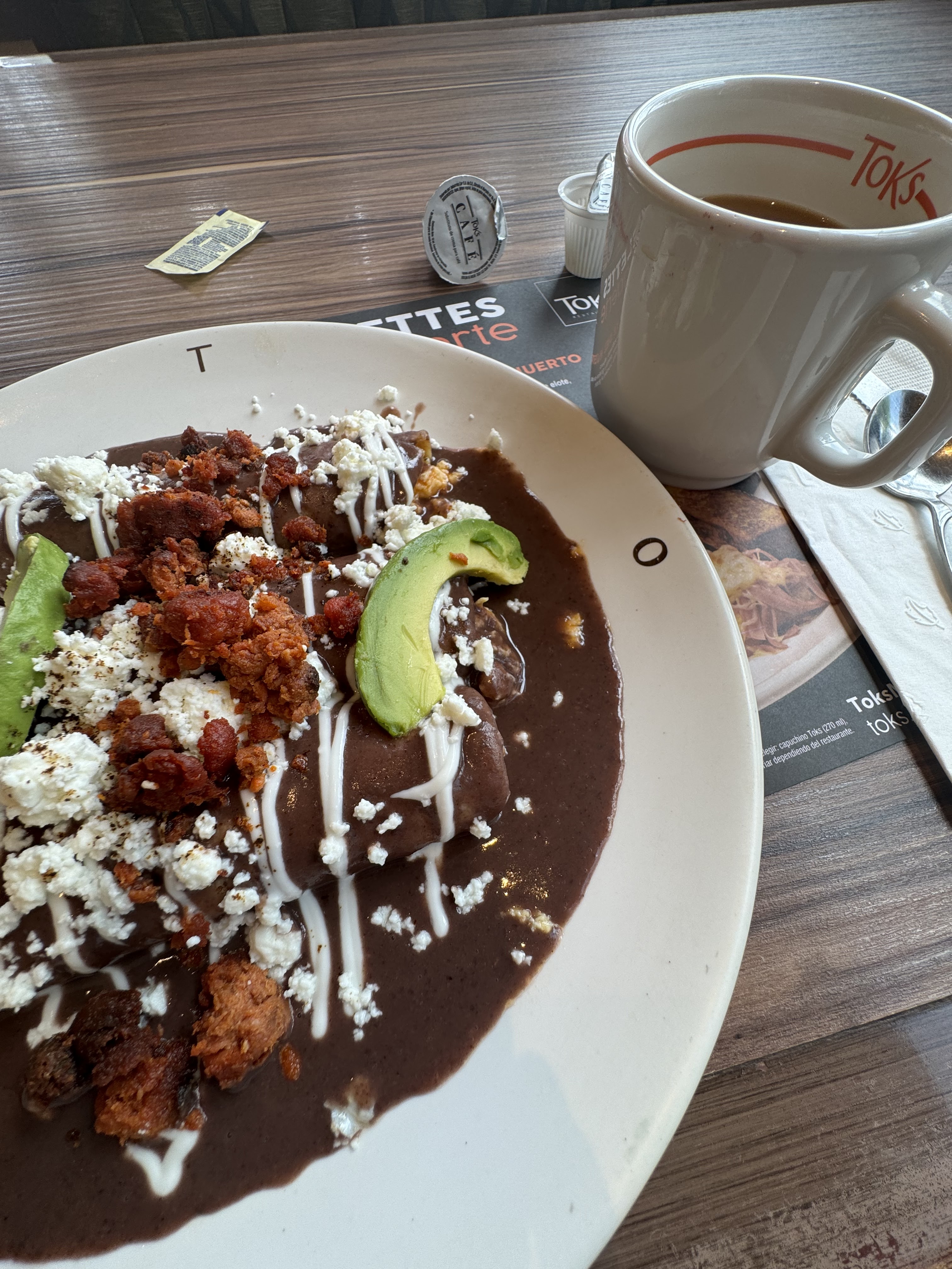 Toks Lomas Verdes image 10