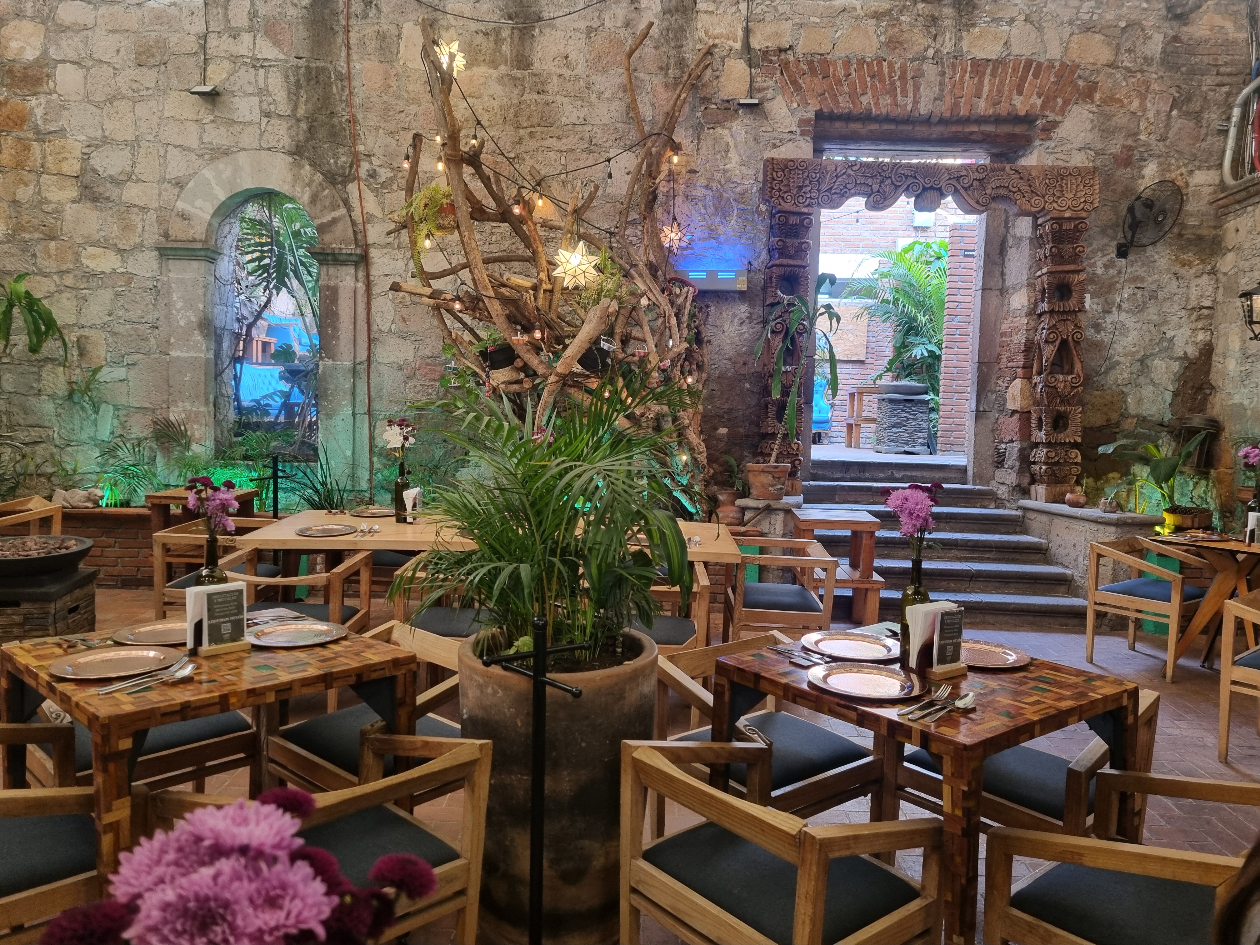 Tata Mezcalería + Cocina image 5