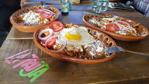 Truja Mezcaleria image 2