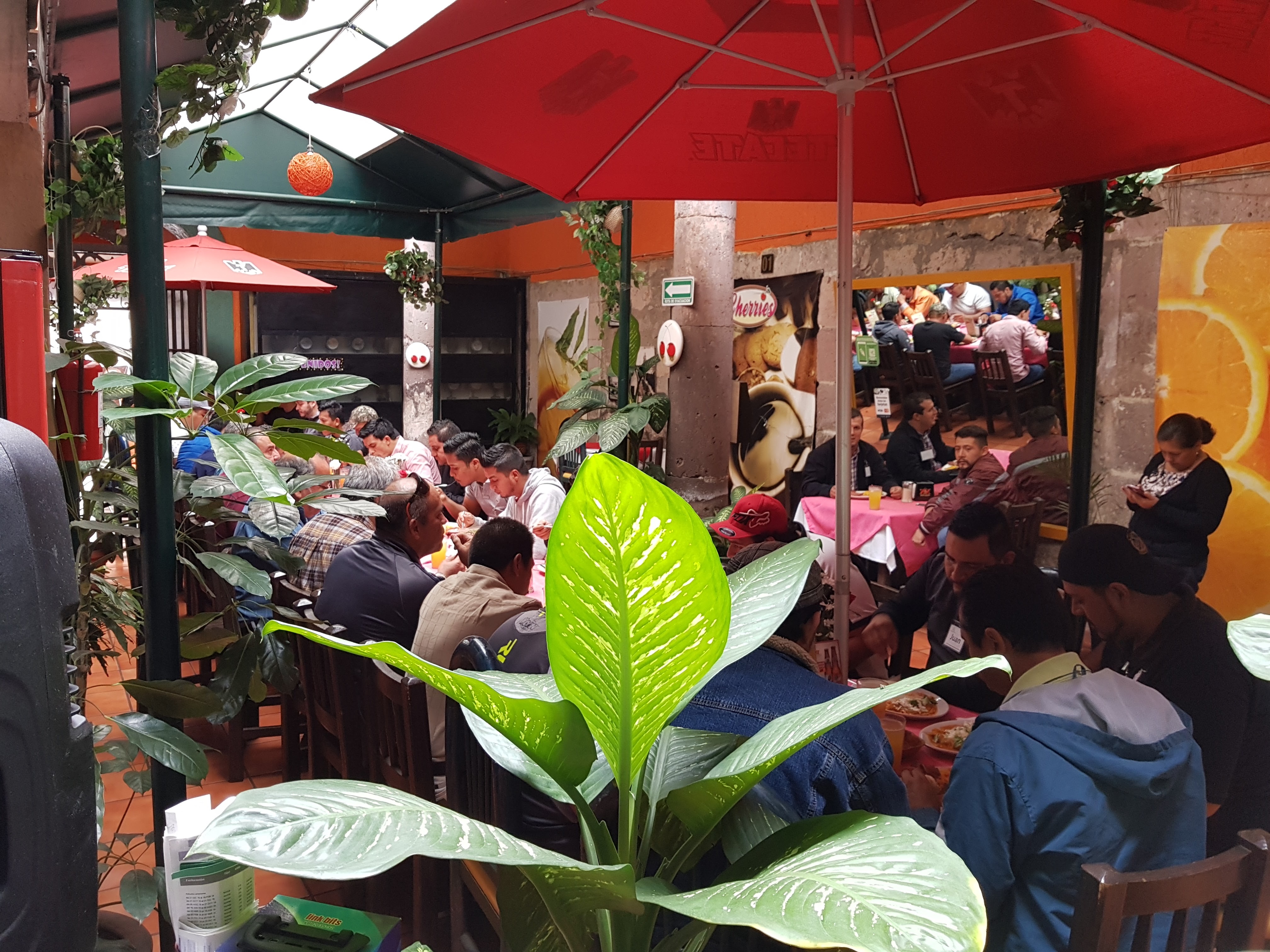 Cherries Restaurant image 6