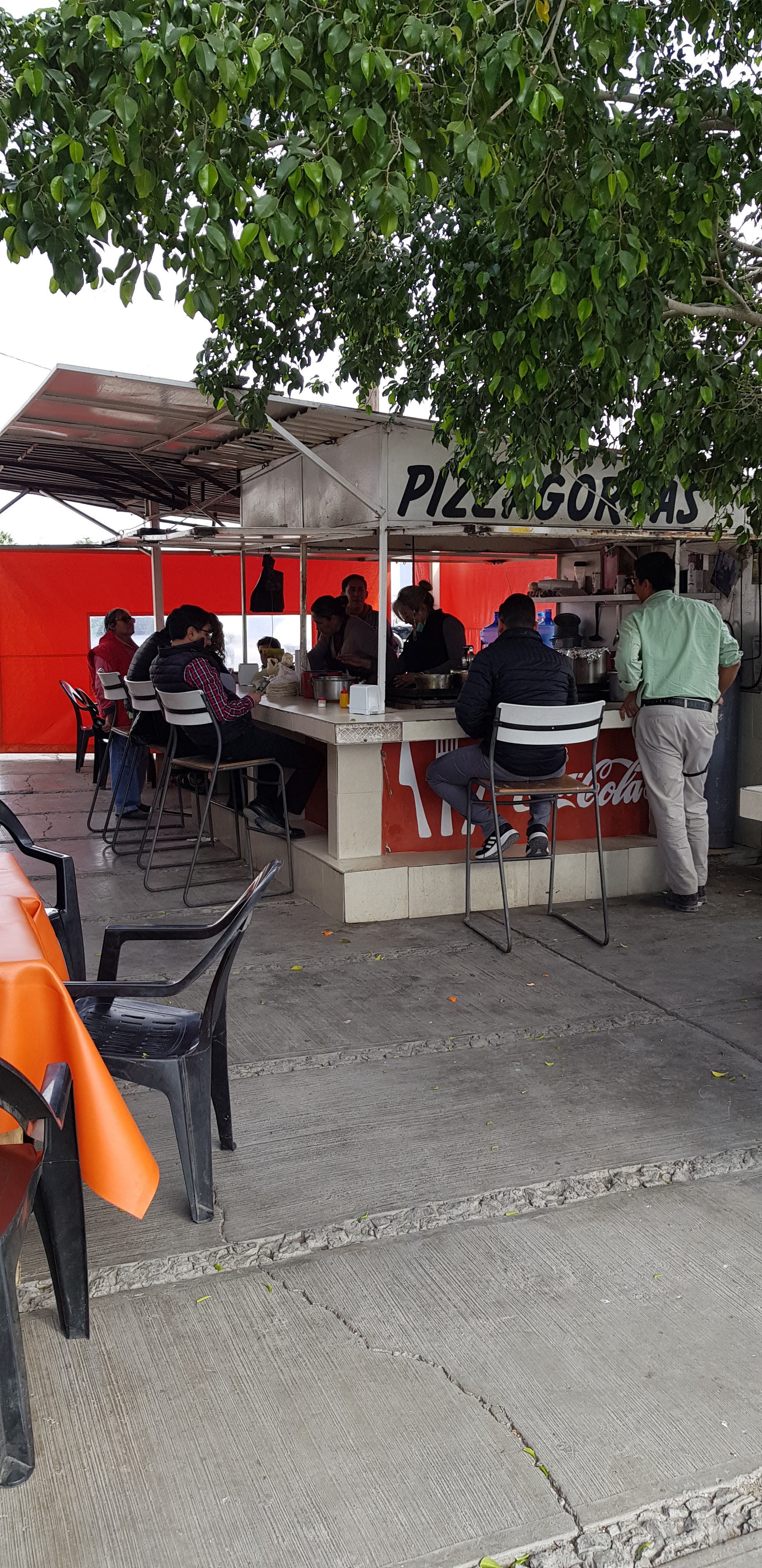 Pizza Gordas El Buen Trato image 3