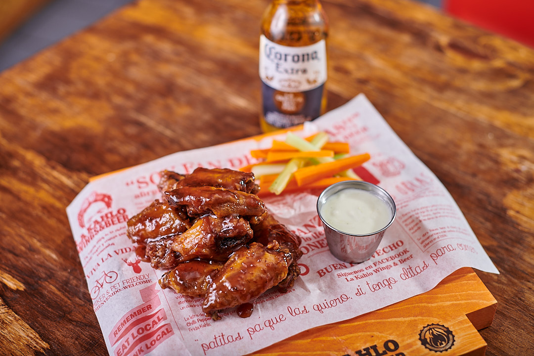 La Kahlo Wings & Beer image 3