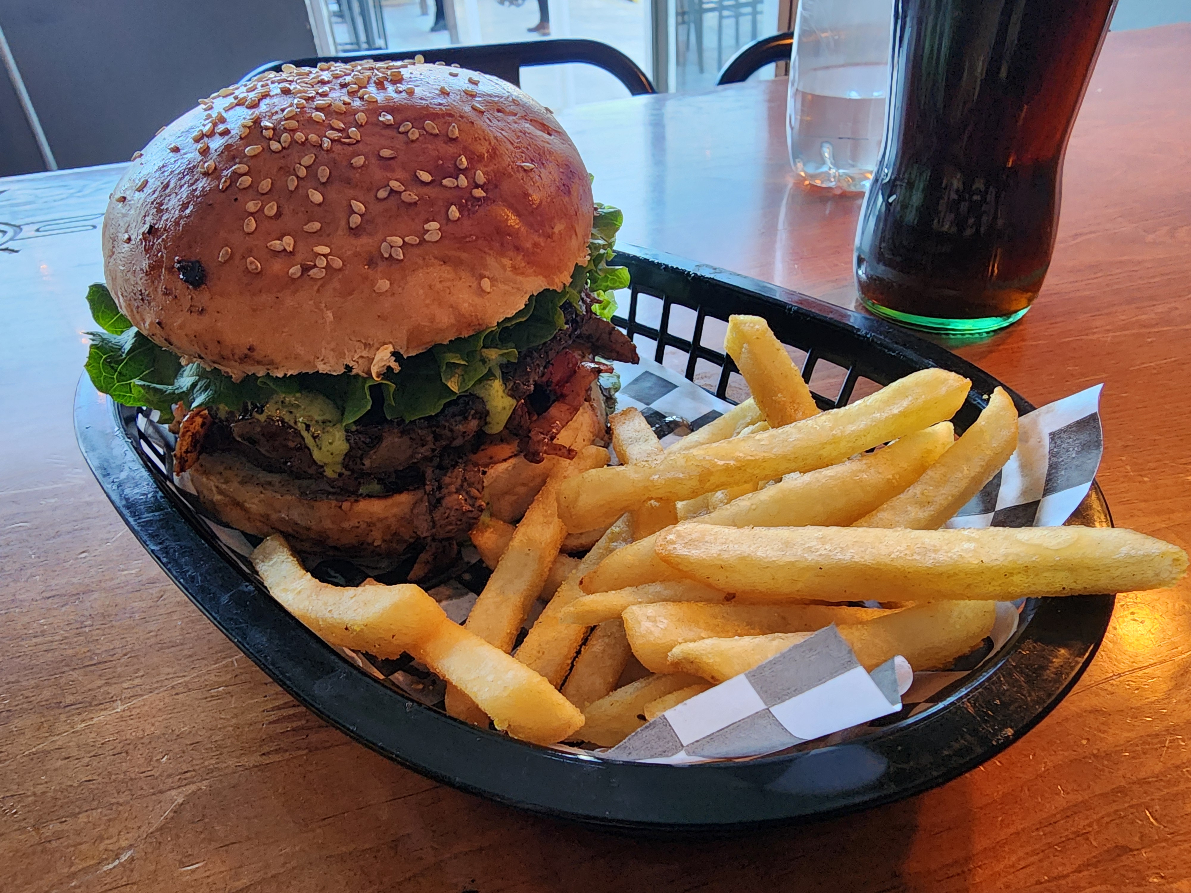 Los hijos de la hamburguesa image 4