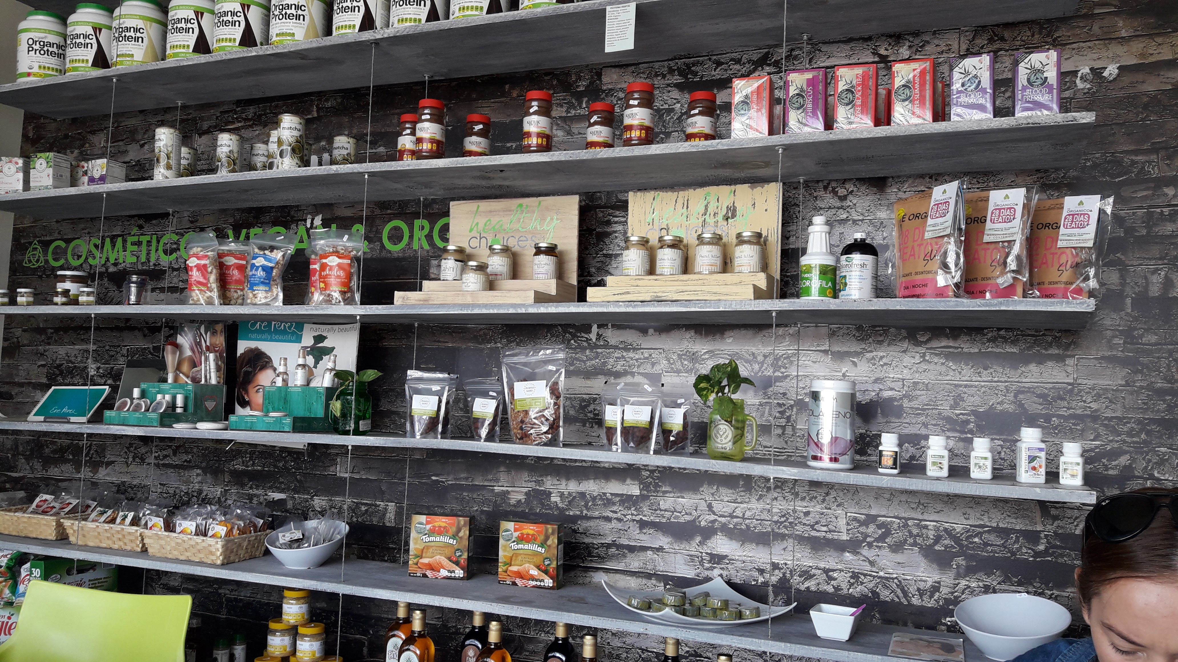 Nadis Go Vegan image 3