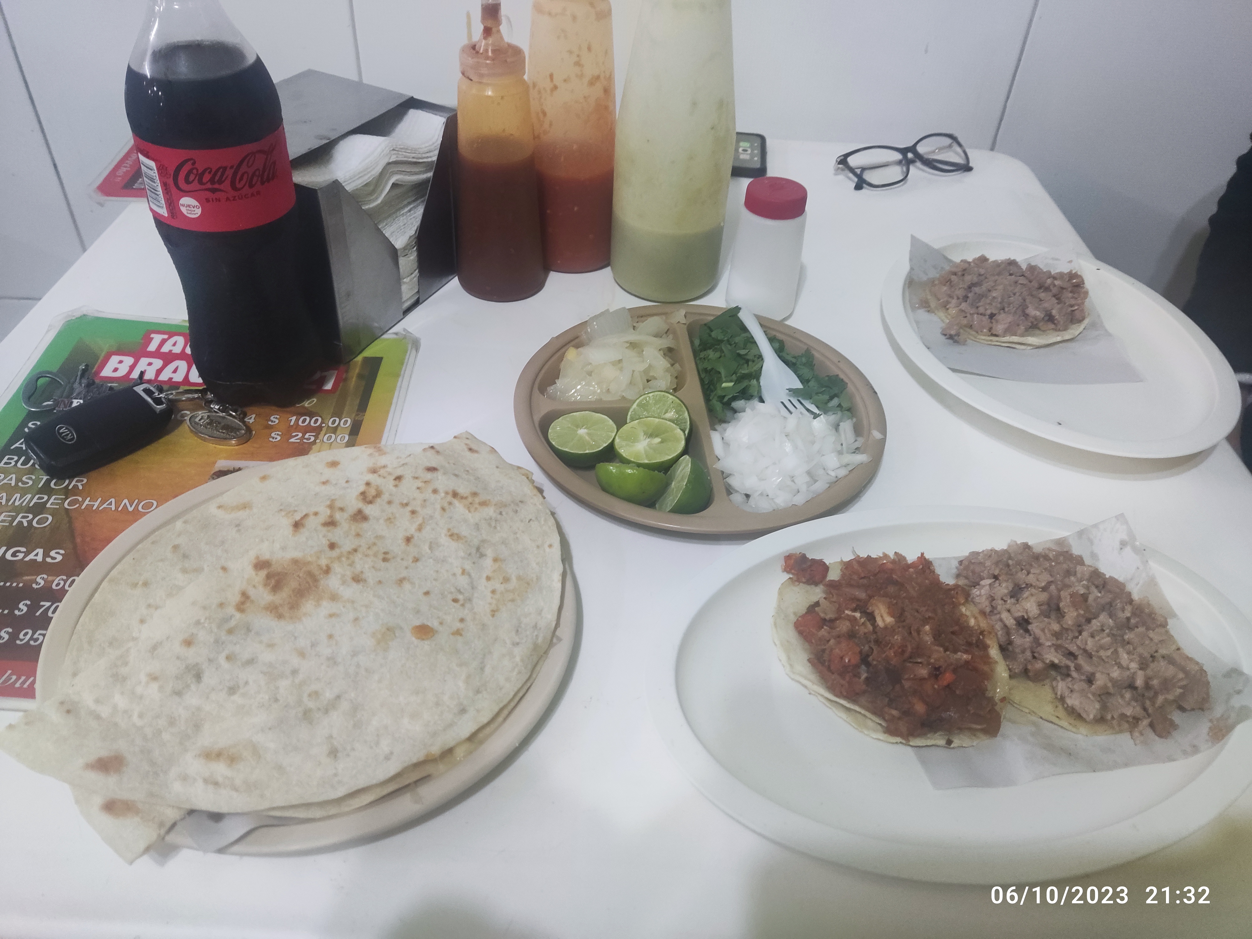 Taquería Bravo Y 21 image 5