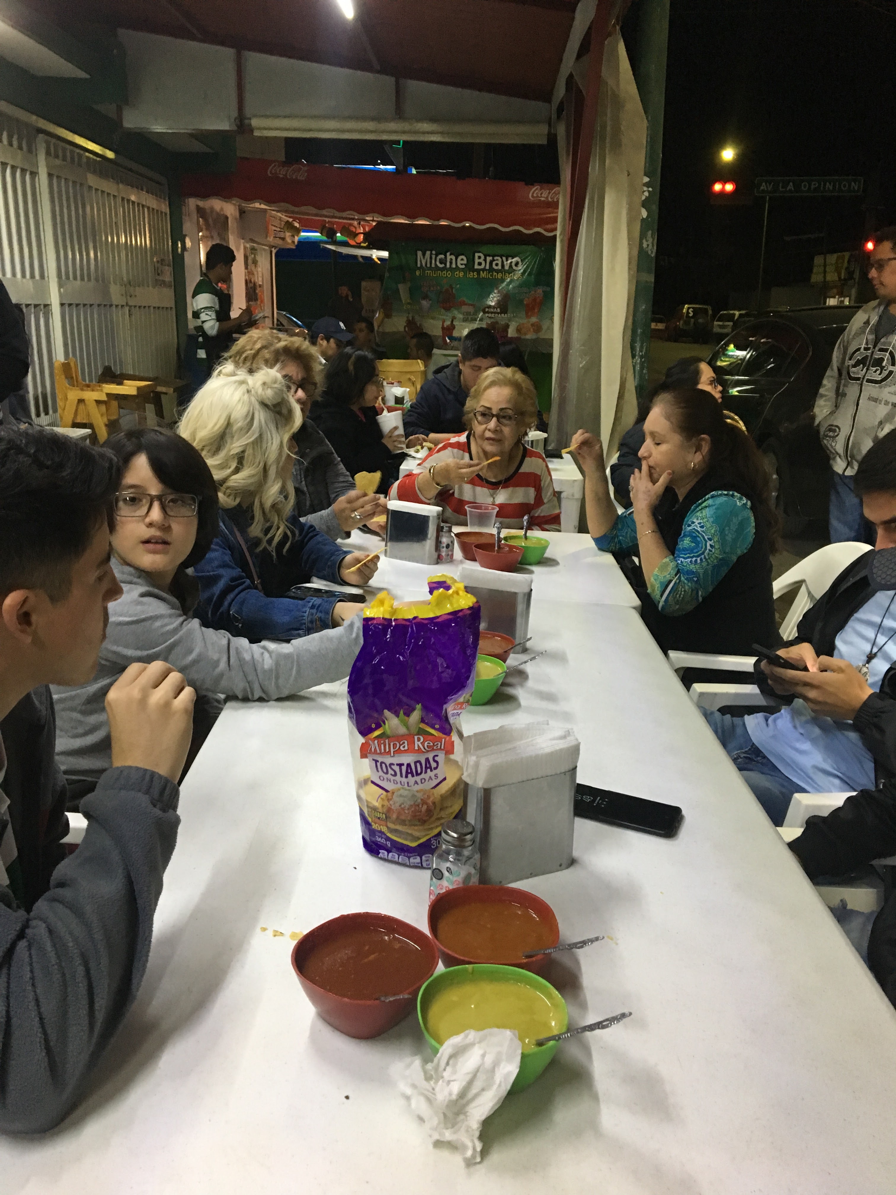 Taquería Bravo Y 21 image 9