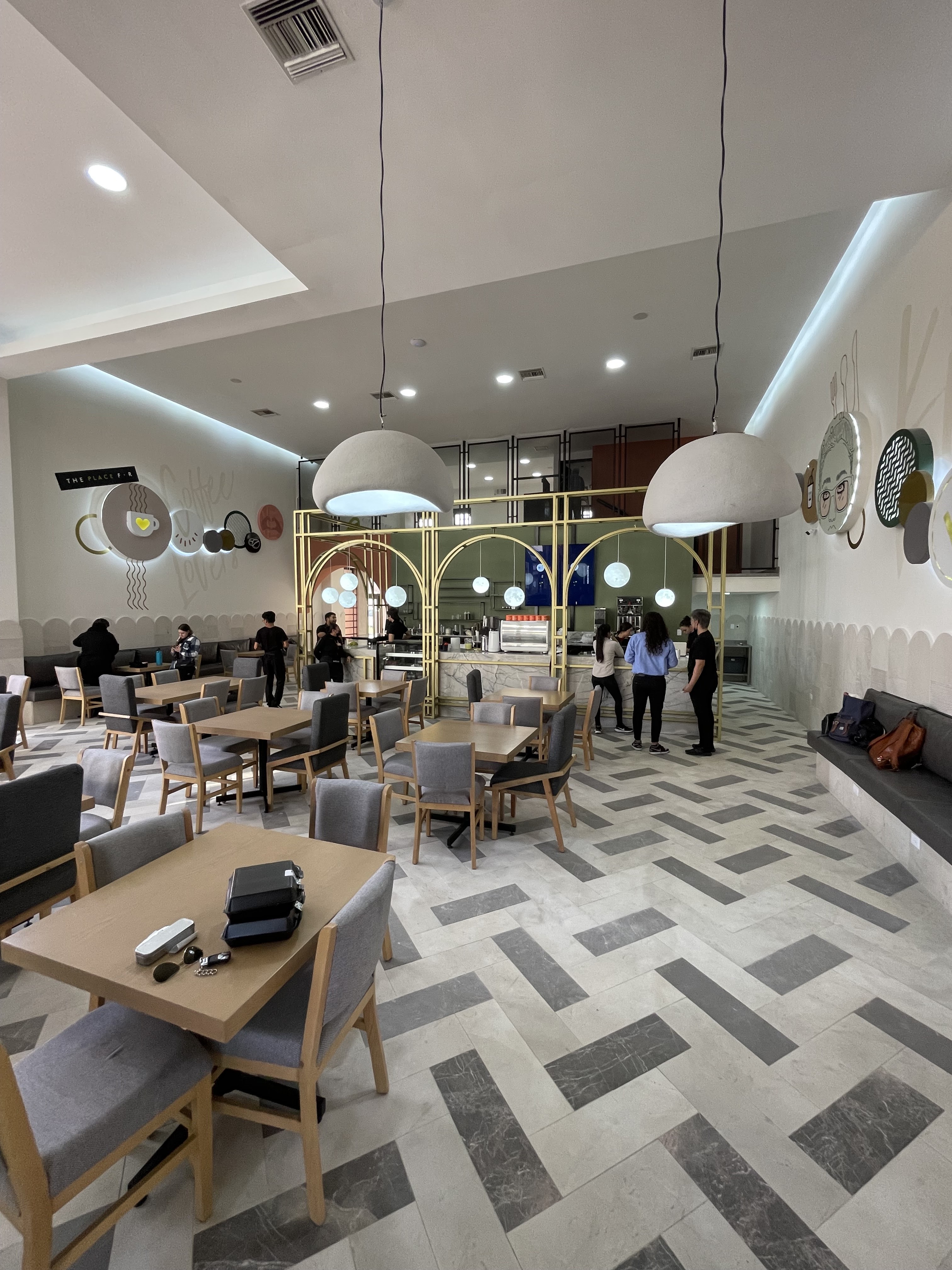 Kingans Rosita image 3