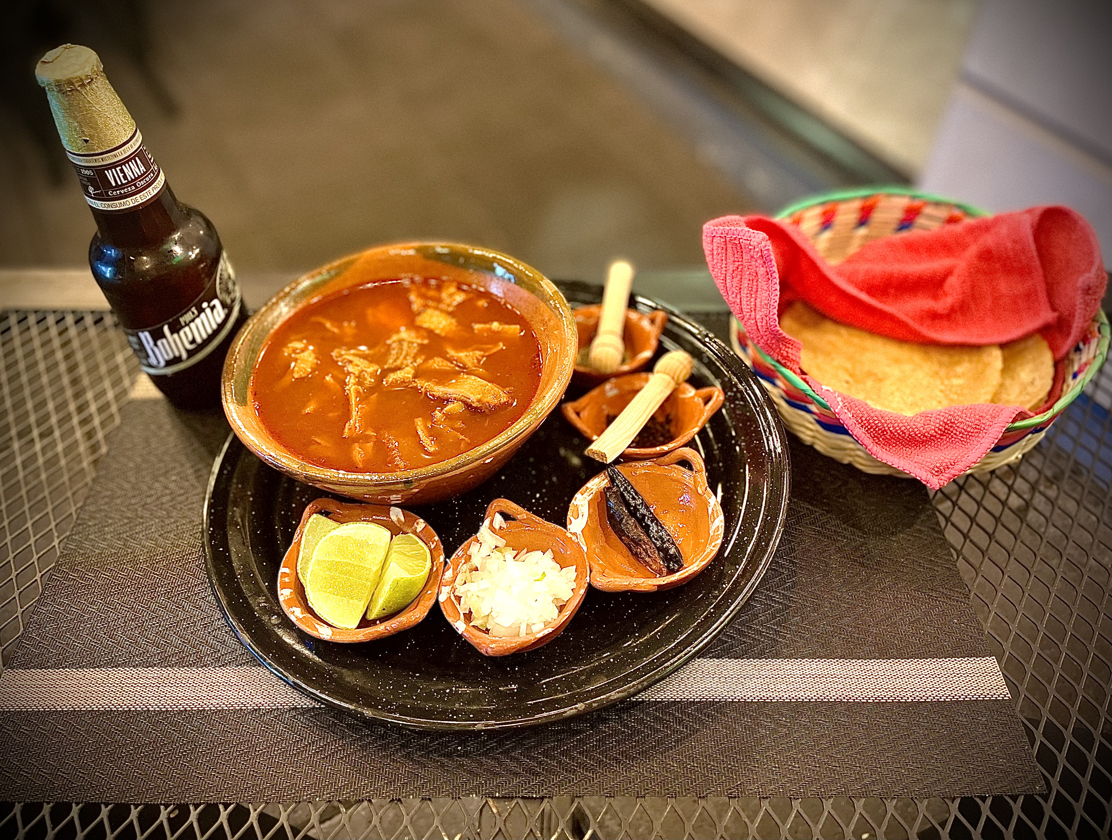 El Buen Barrio image 4