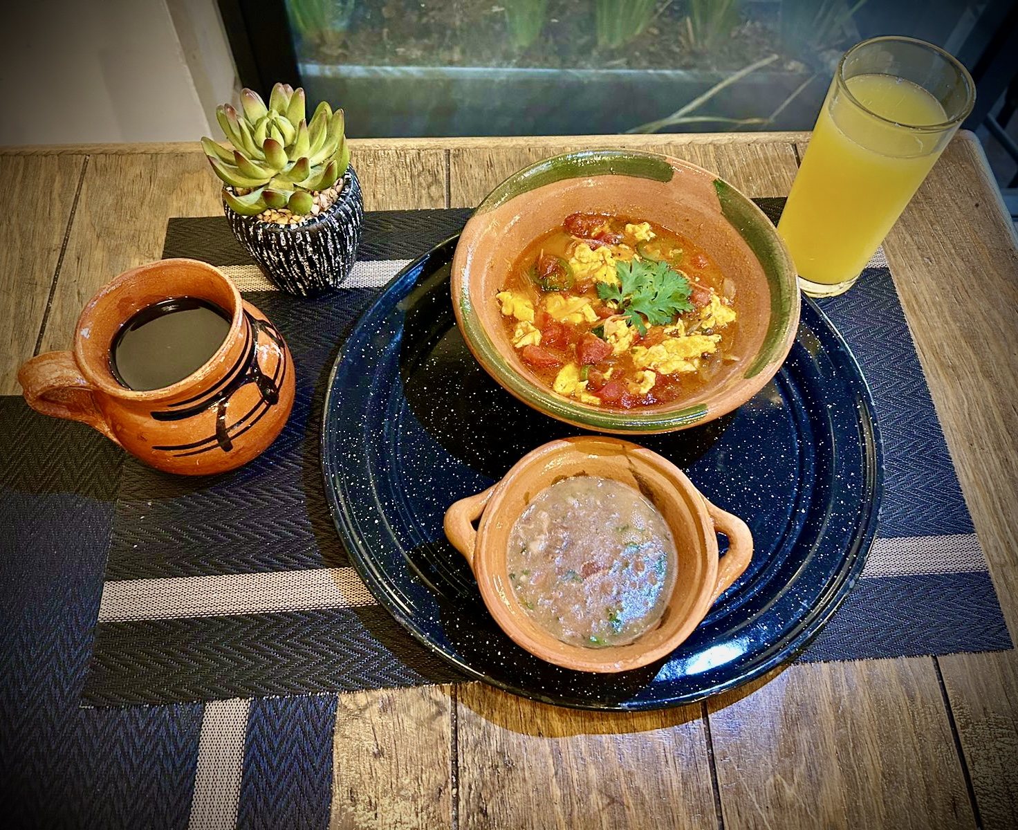 El Buen Barrio image 9