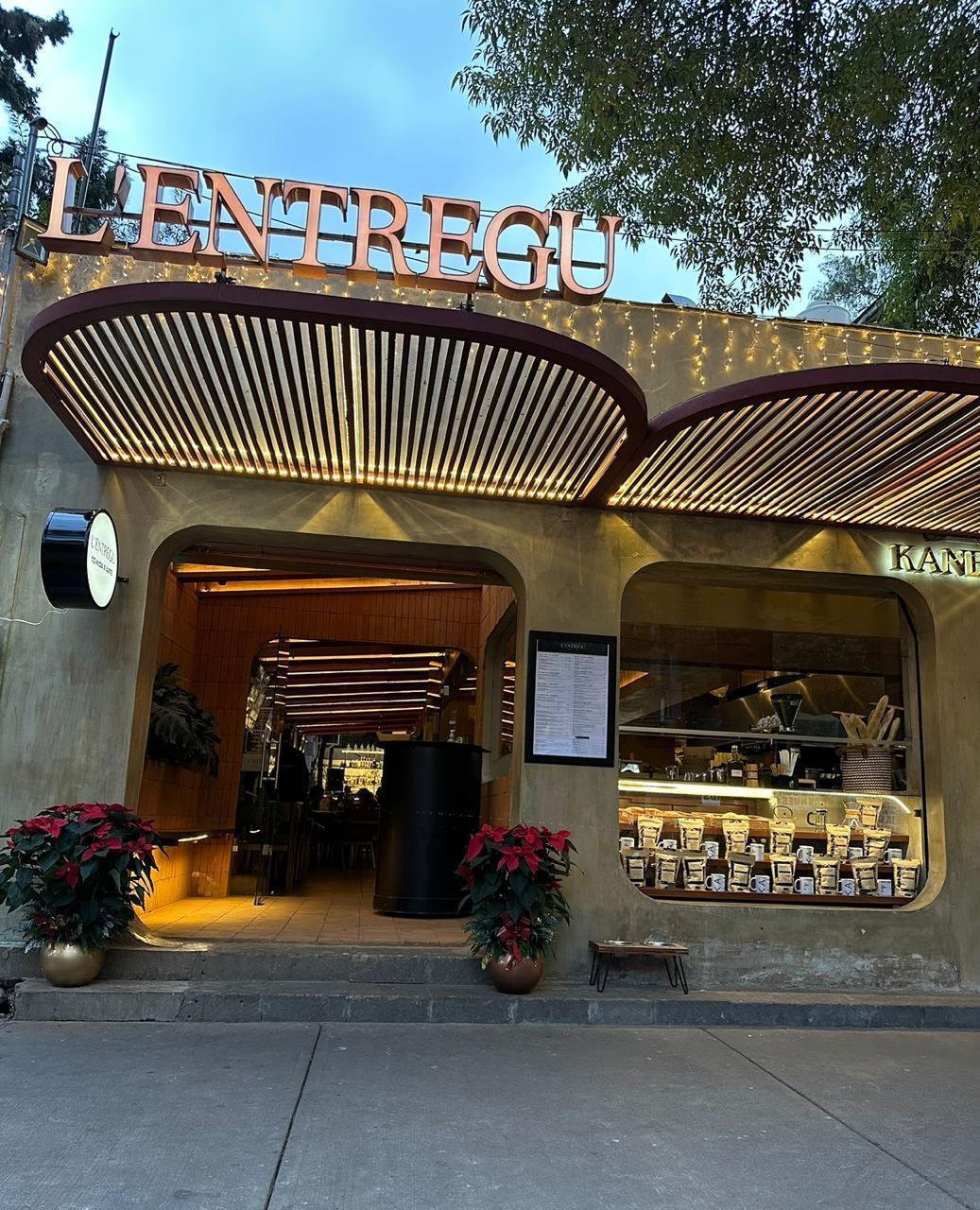 L'entregu Restaurant image 1