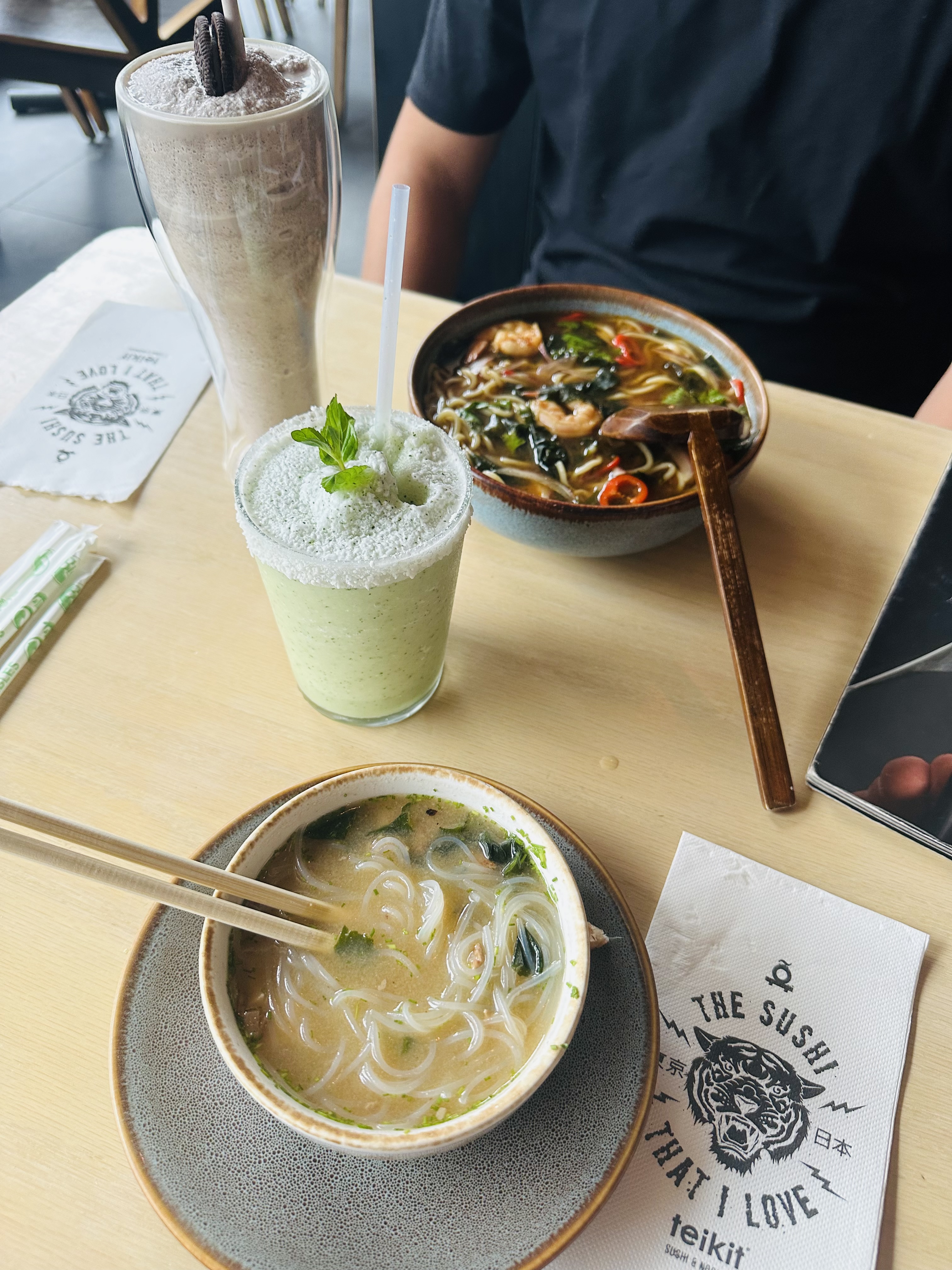 Teikit Sushi & Noodles image 7