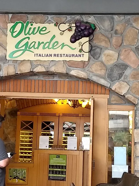 Olive Garden image 1