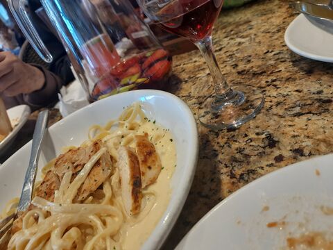 Olive Garden image 4