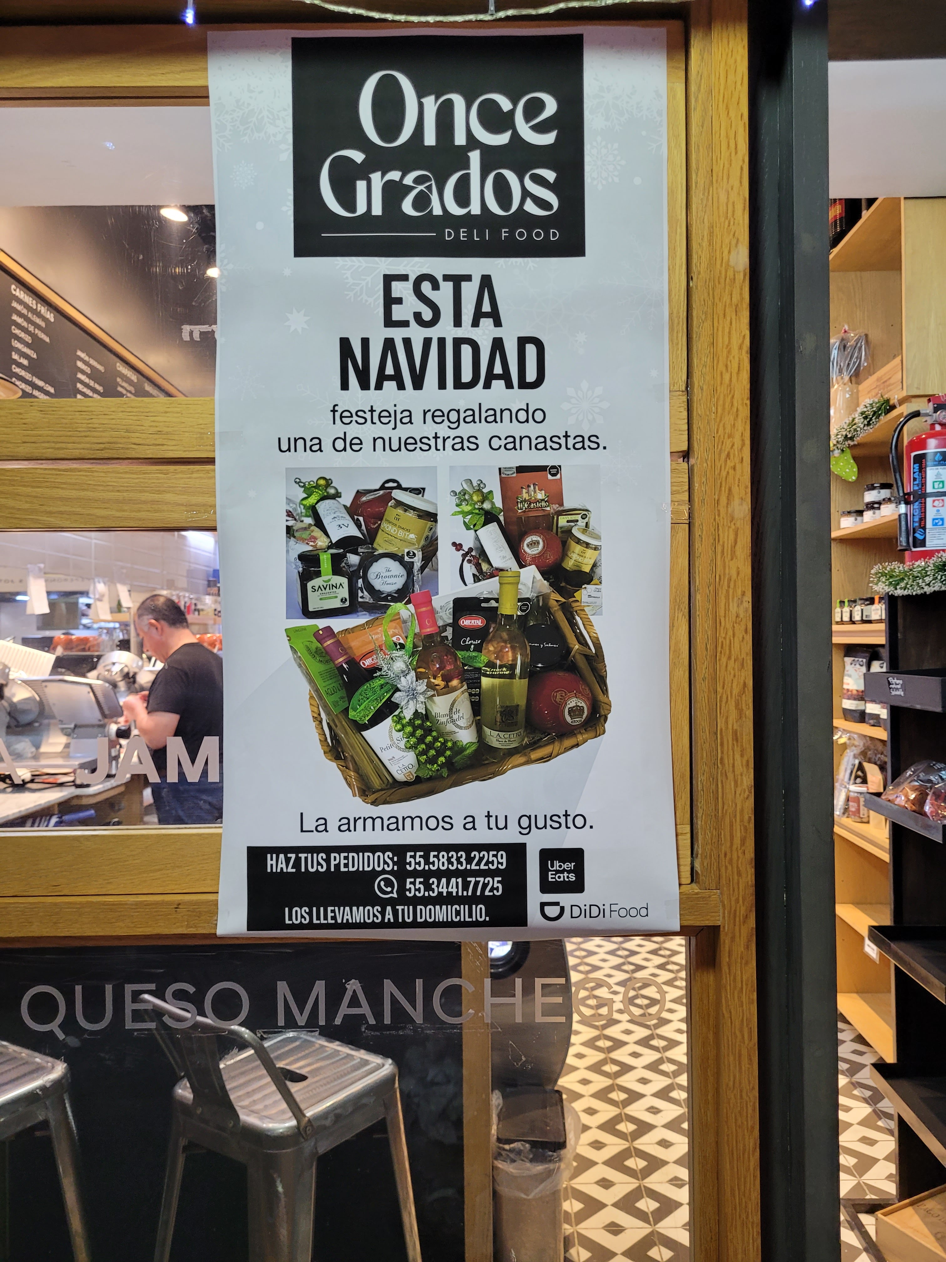 D’Lagourmet Plaza Las Aguilas image 6