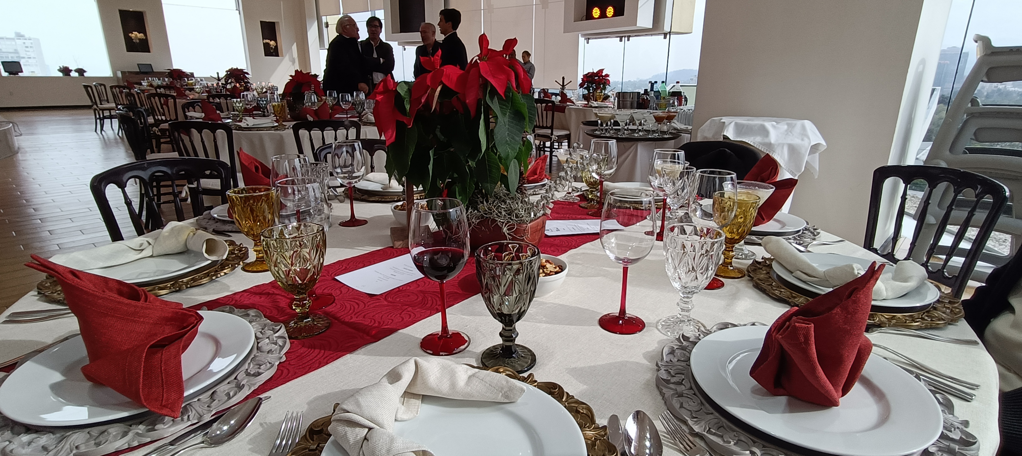 Centro libanes image 1