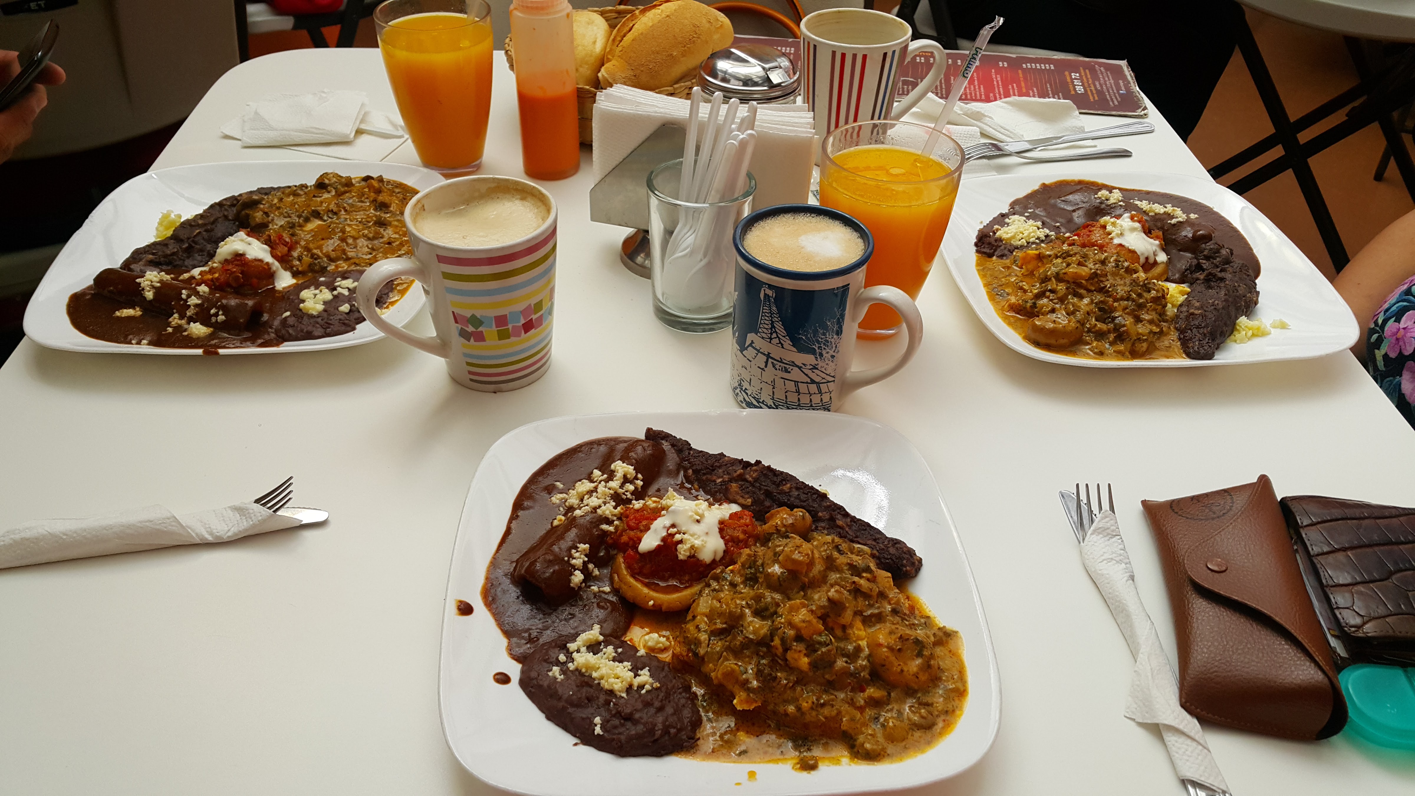 Café Corta'o image 2