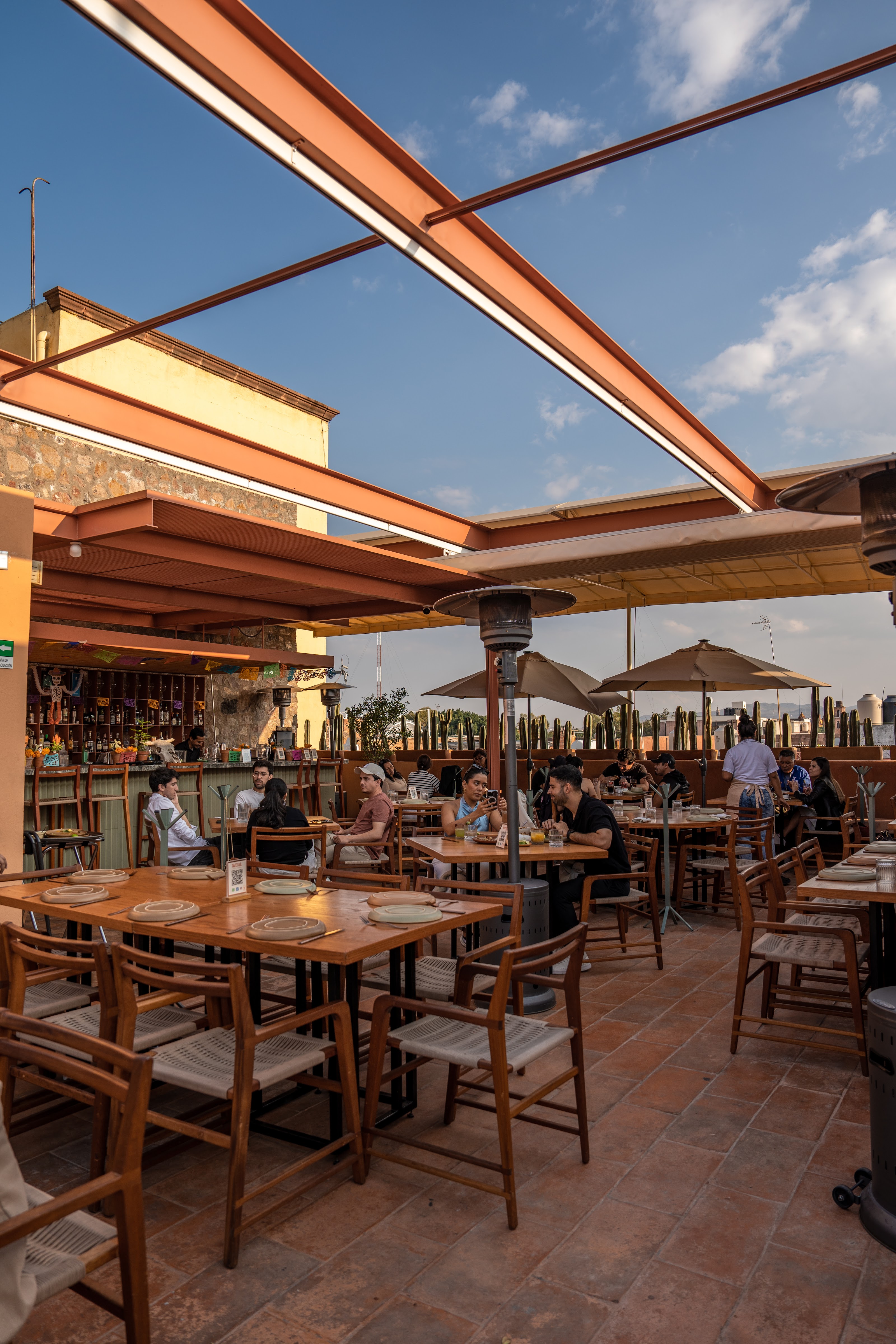 NATAL RESTAURANTE cocina de origen image 2