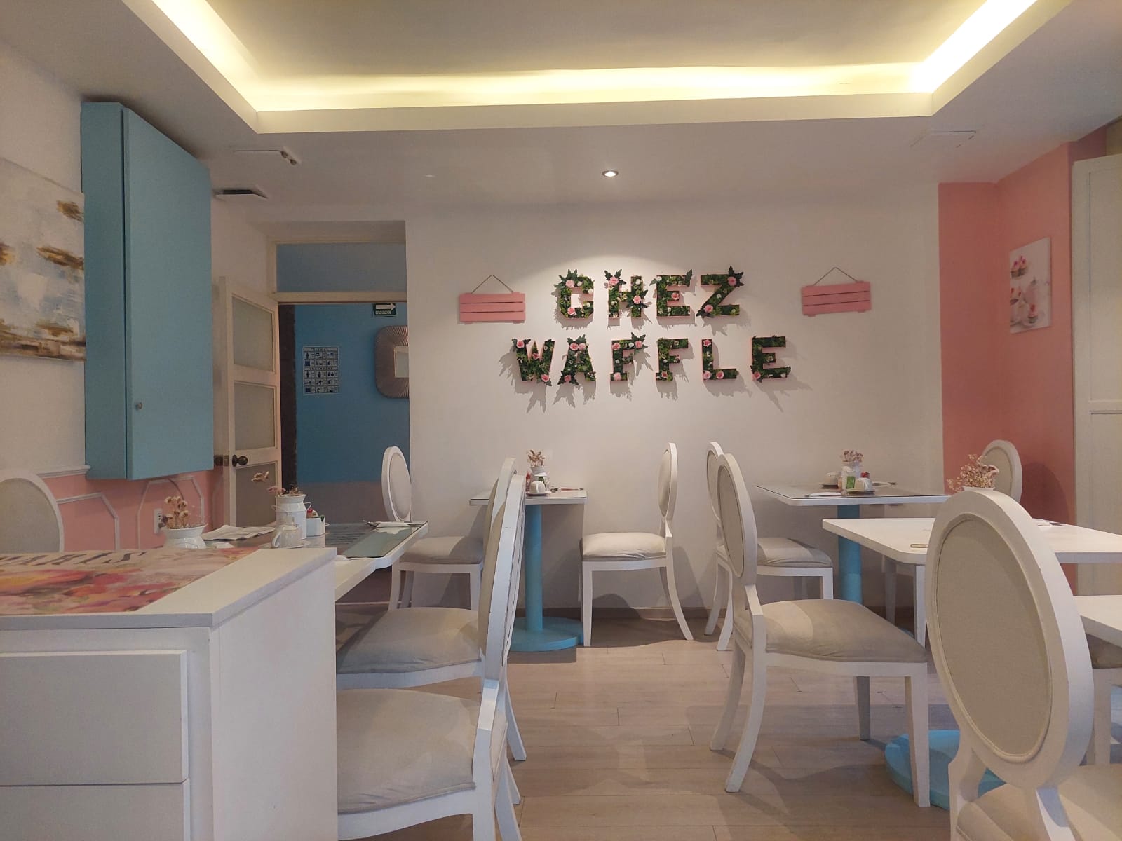 Chez Waffle image 1