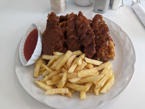Chez Waffle image 8
